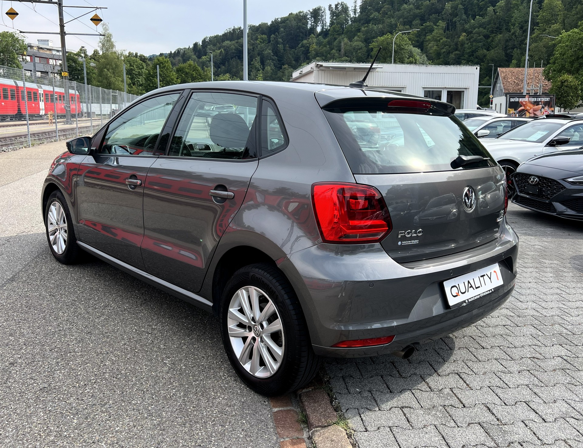 VW Polo 1.2 TSI BMT Comfortline-image-2