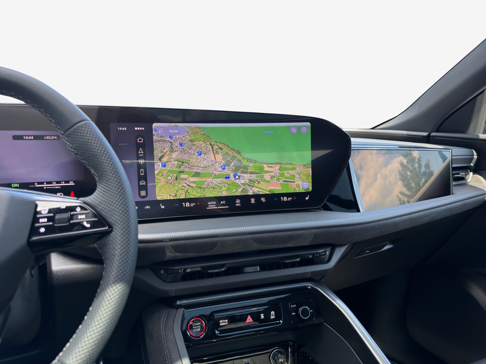 AUDI SQ5 TFSI quattro S-tronic-image-10