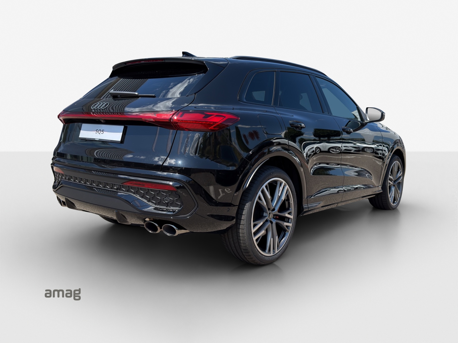 AUDI SQ5 TFSI quattro S-tronic-image-4