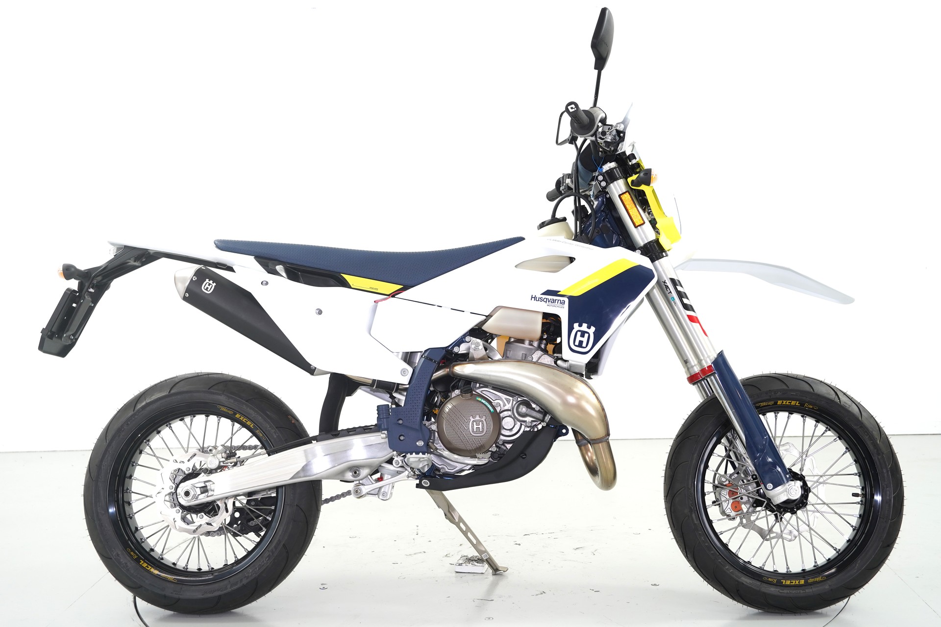 HUSQVARNA TE 300i 2t Supermoto-showroom-element-3