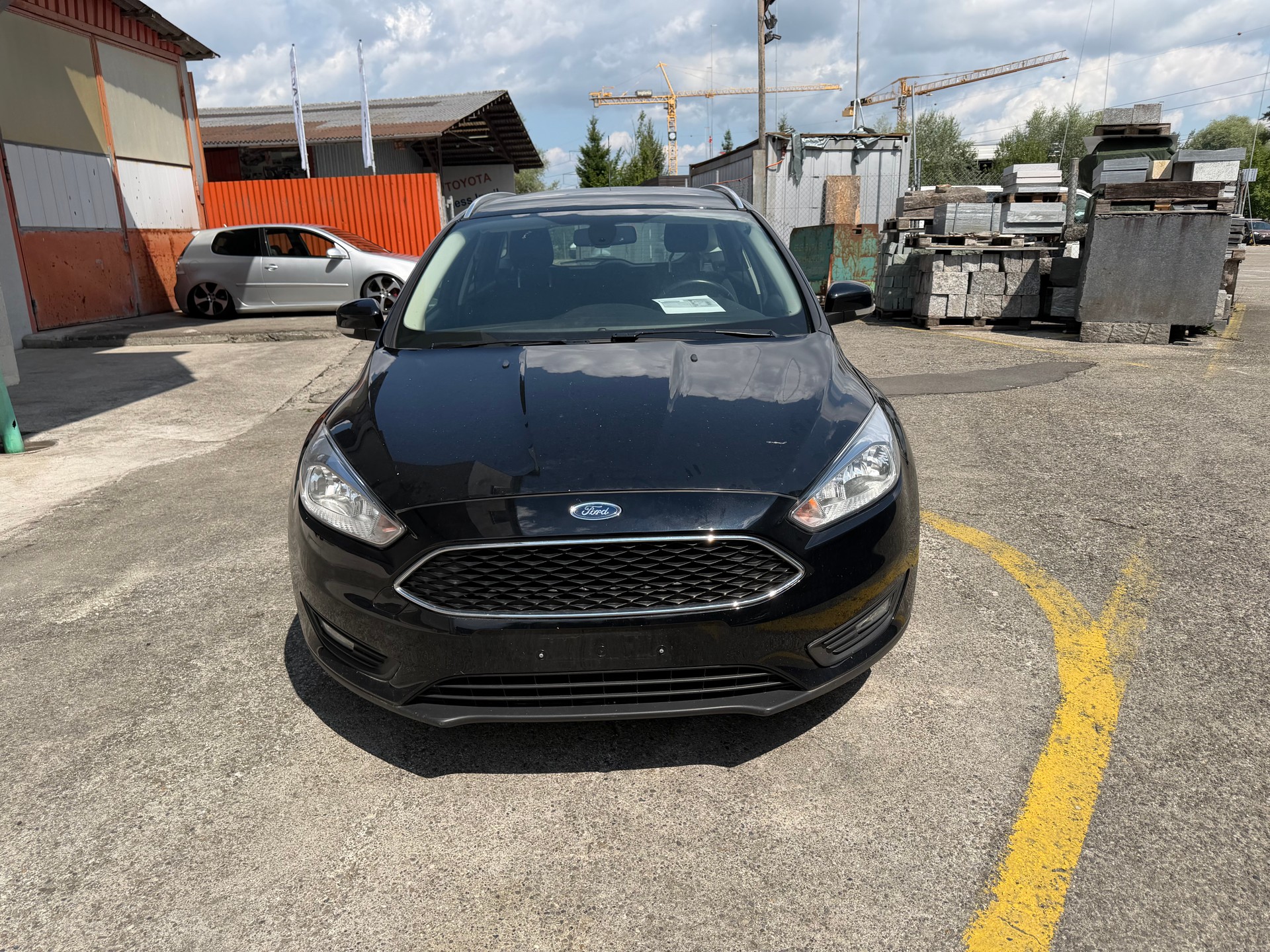 FORD Focus 1.0 SCTi Trend Automatic