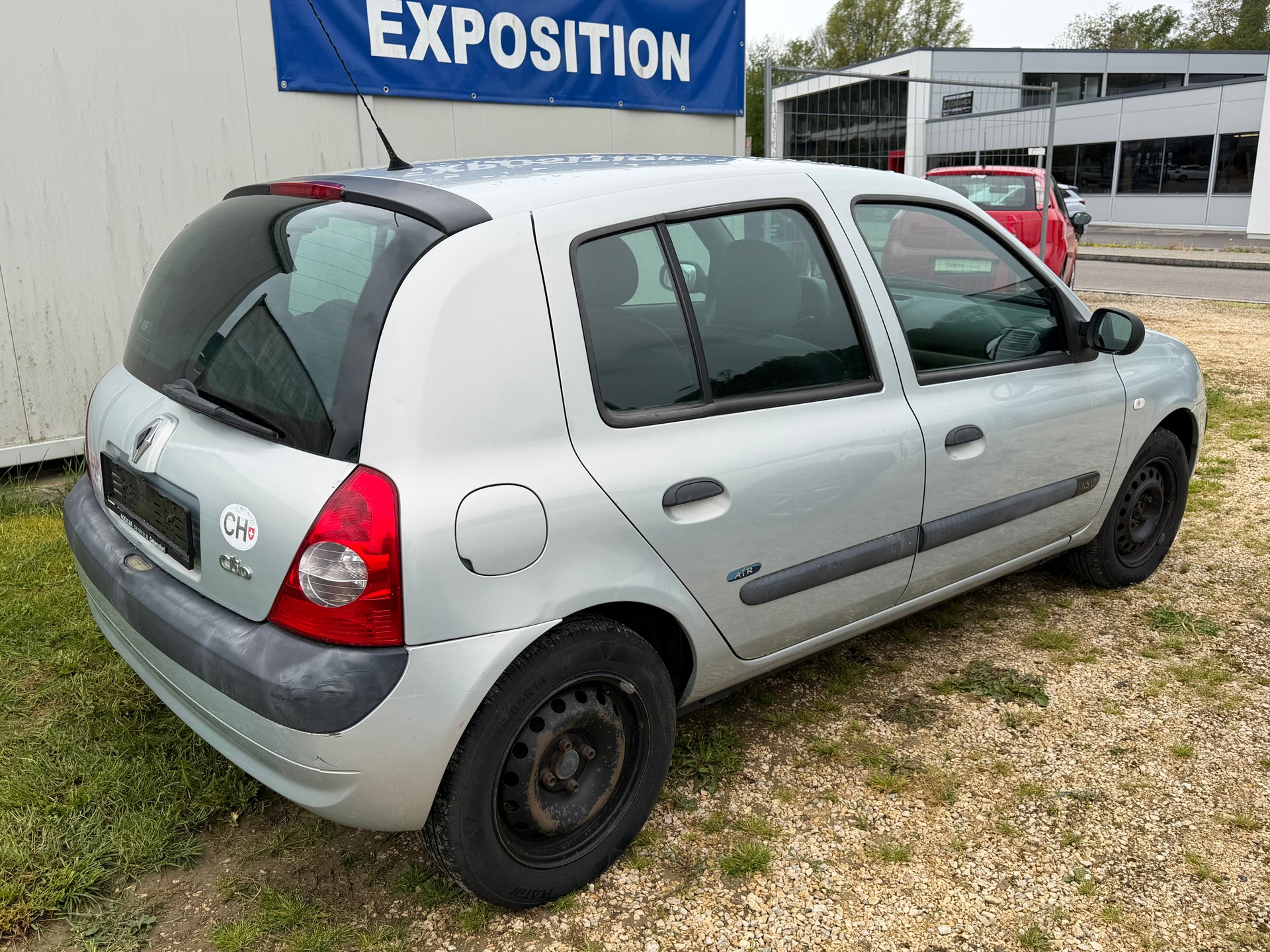 RENAULT Clio 1.2 16V Authentique Pack-image-4