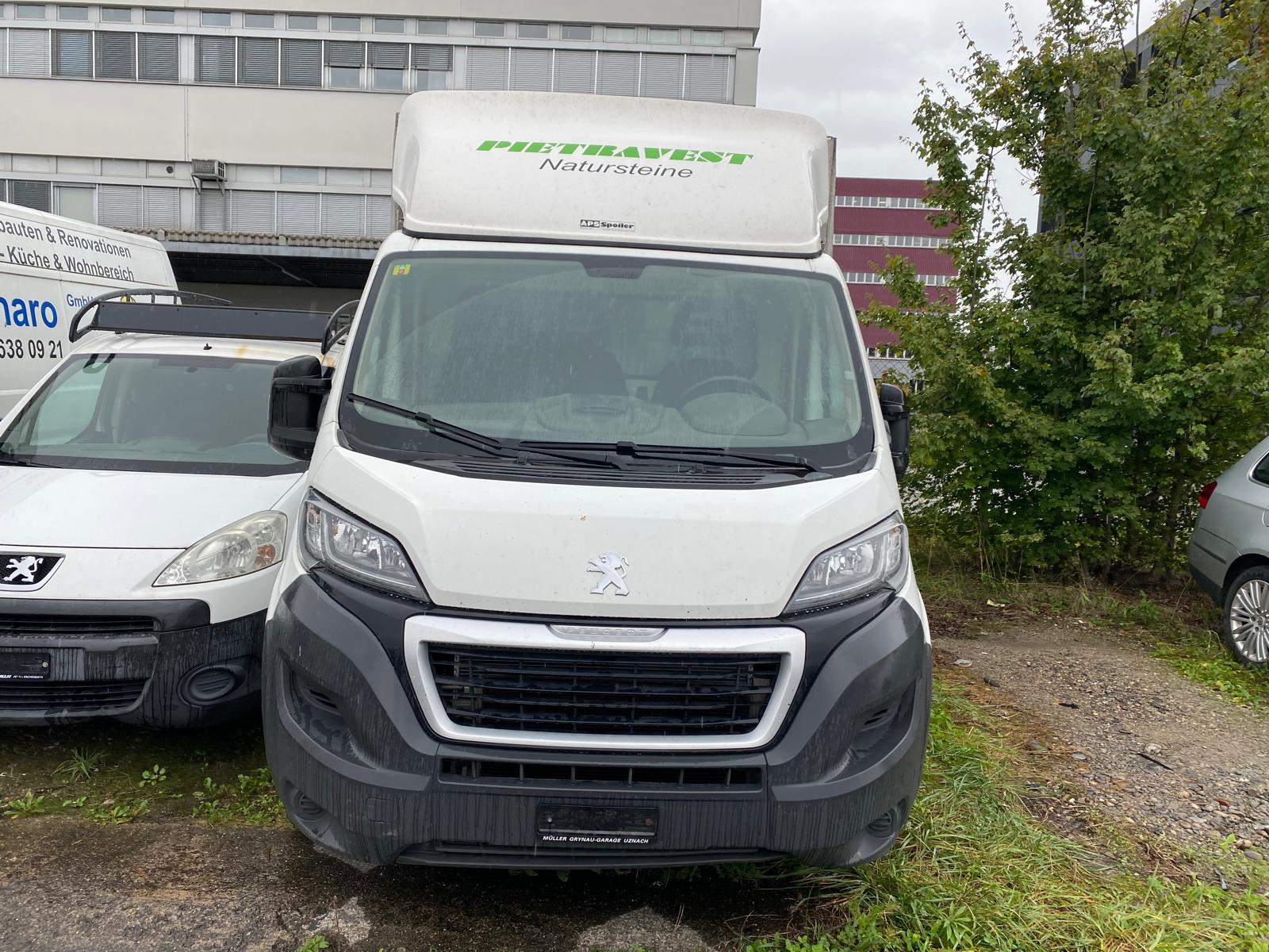 PEUGEOT Boxer 2.0 HDI 335 Active L2-image-2