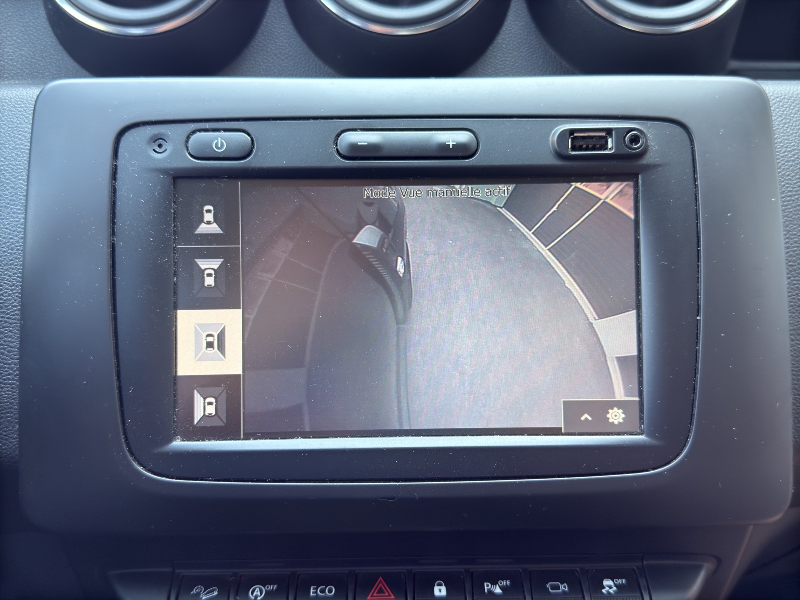 DACIA Duster TCe 150 Prestige 4x4-image-27