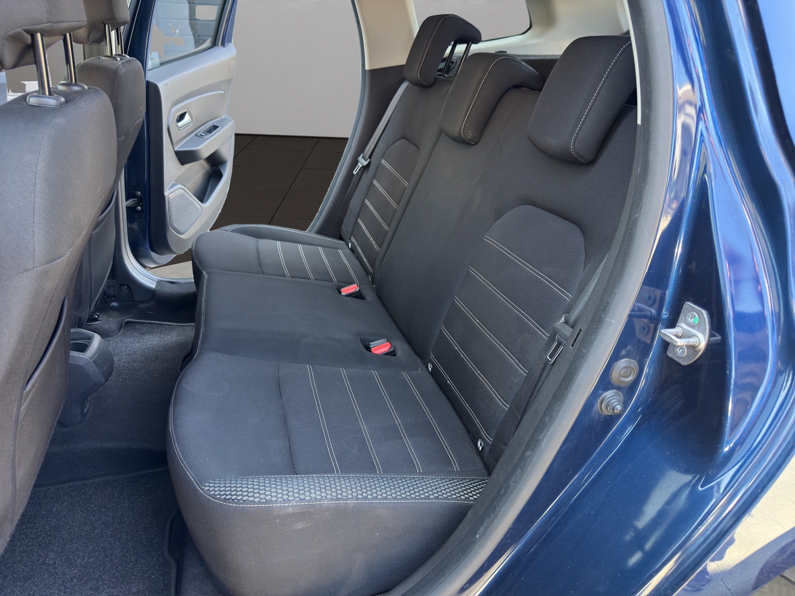 DACIA Duster TCe 150 Prestige 4x4-image-12