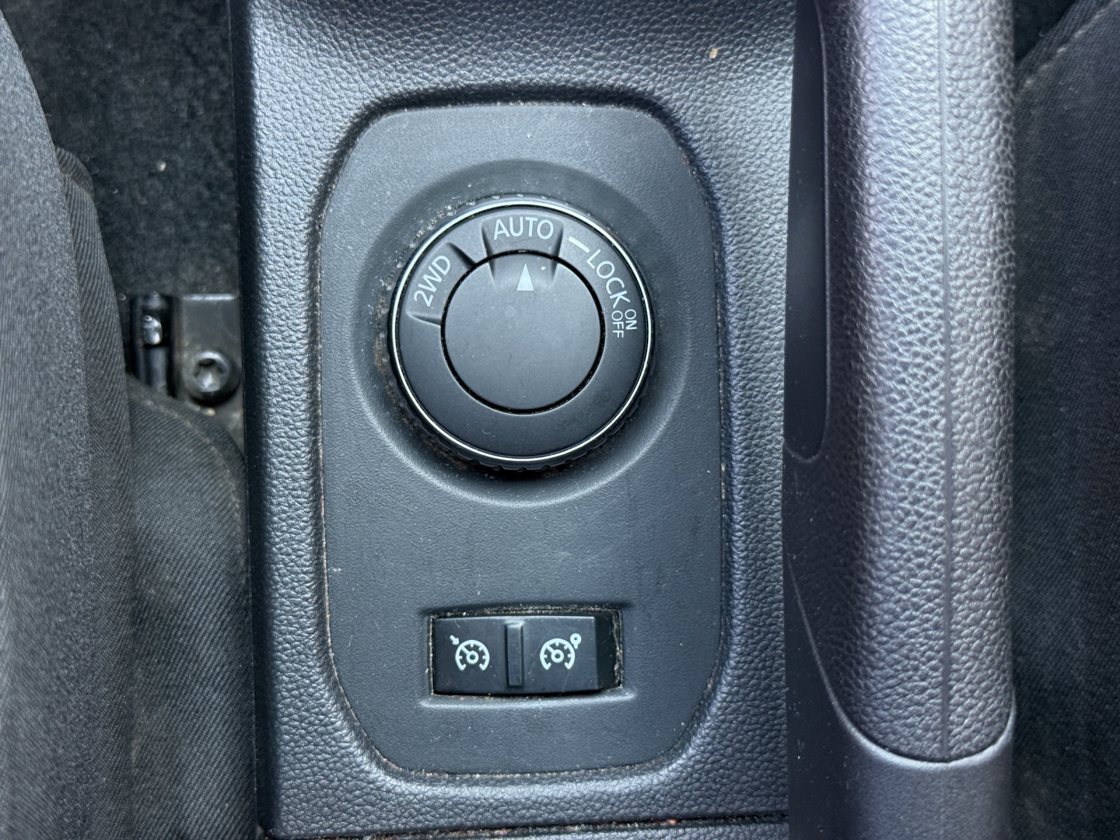 DACIA Duster TCe 150 Prestige 4x4-image-24