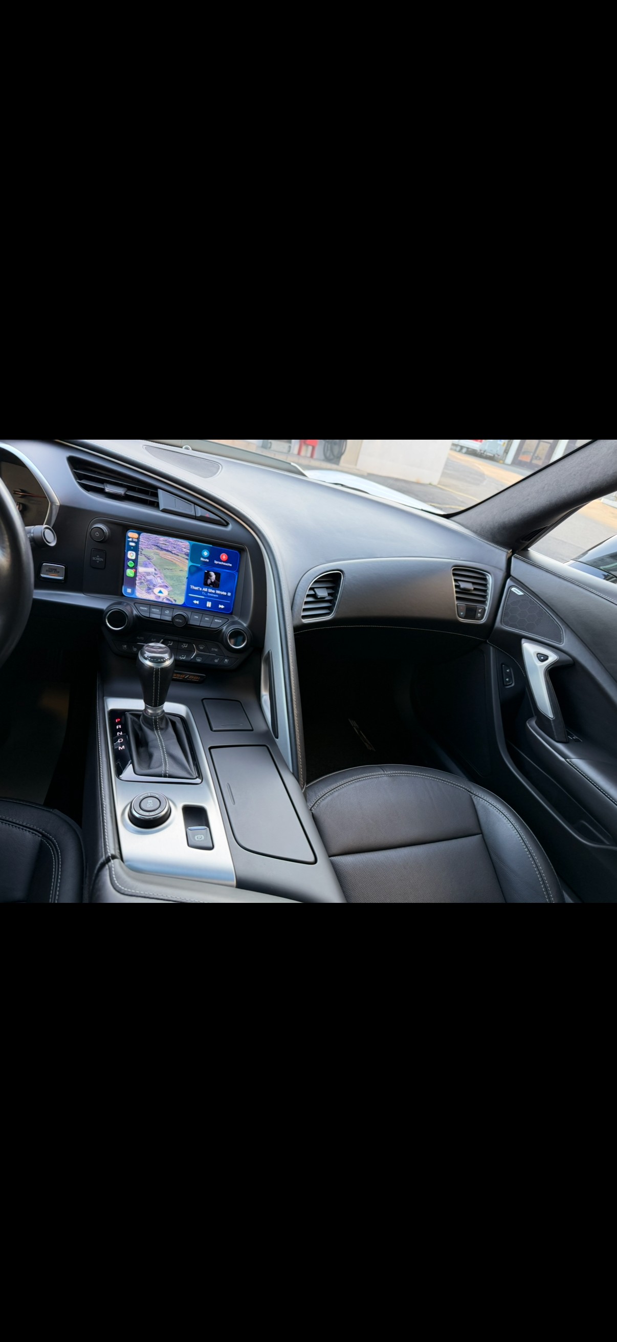 CHEVROLET Corvette Coupé Z06 3LZ Automatic-image-12