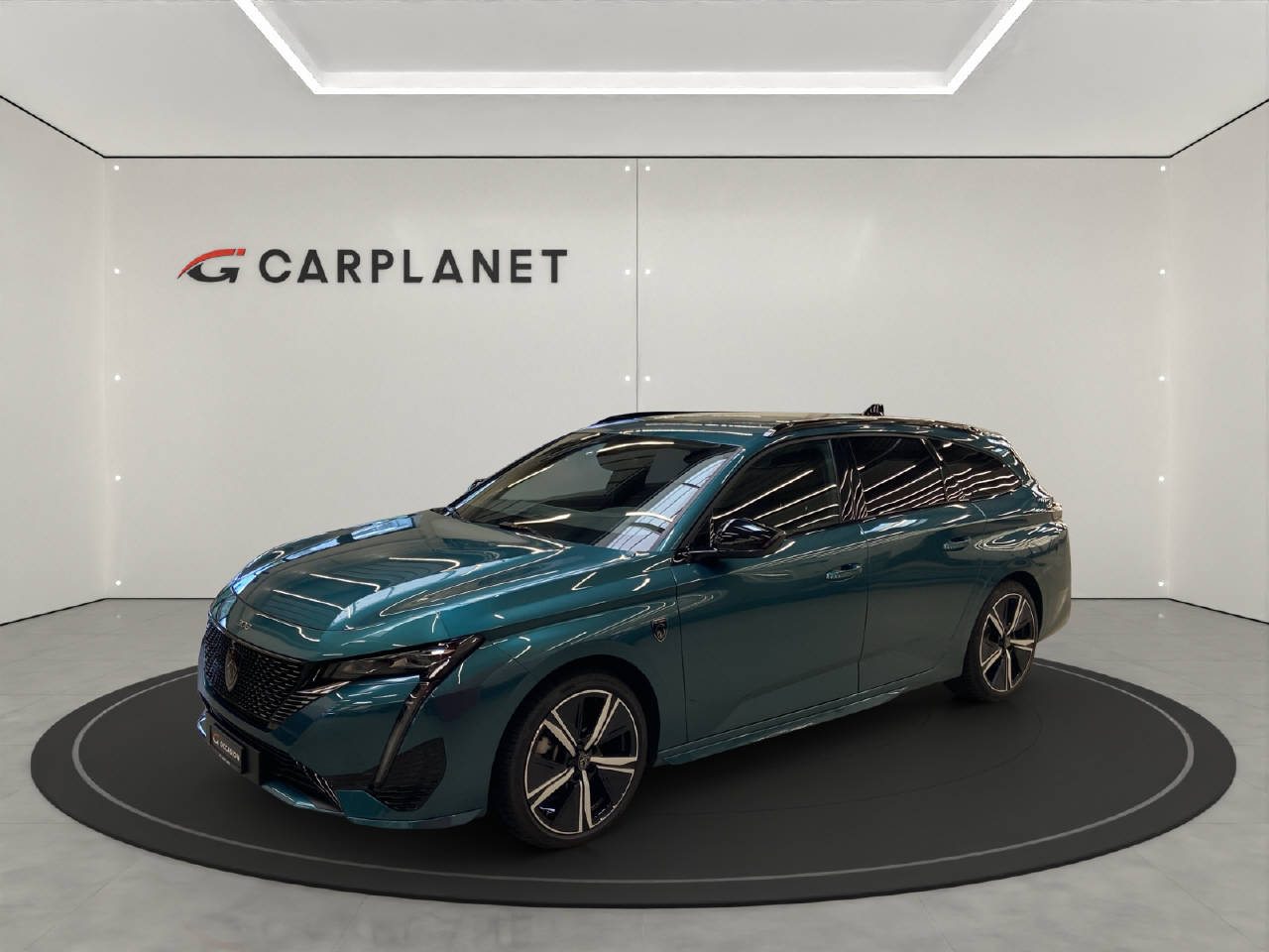 PEUGEOT 308 SW 1.2 Hybrid GT-image-0