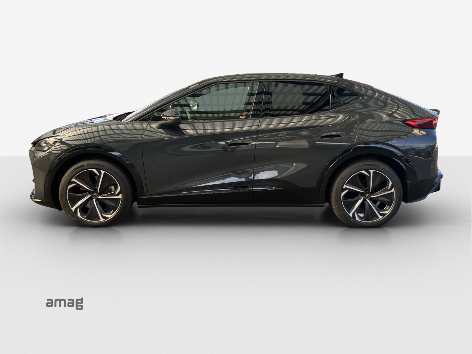 CUPRA Tavascan Type 8 77 kWh VZ-image-1