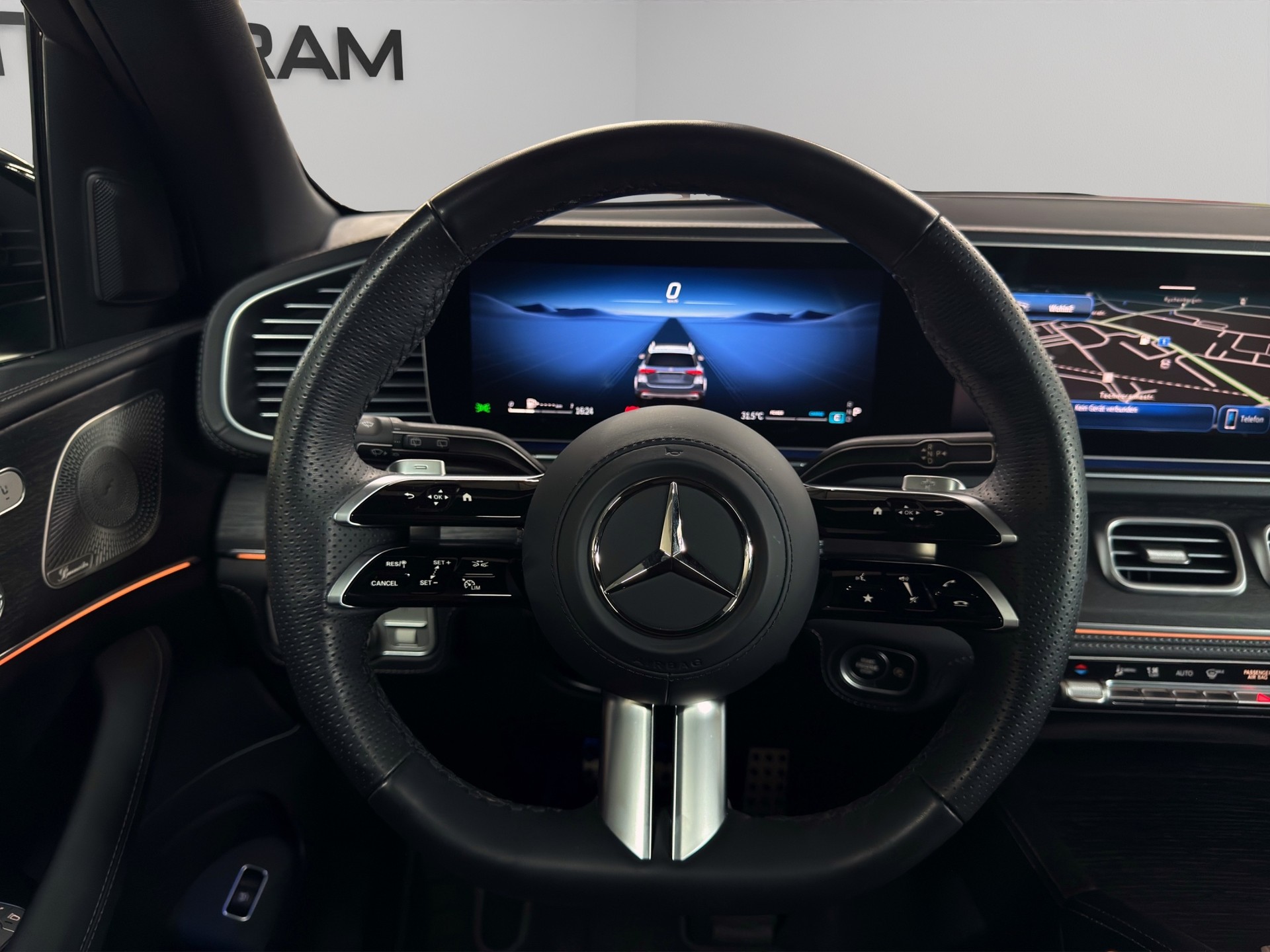 MERCEDES-BENZ GLE 450 4Matic 9G-Tronic-image-15
