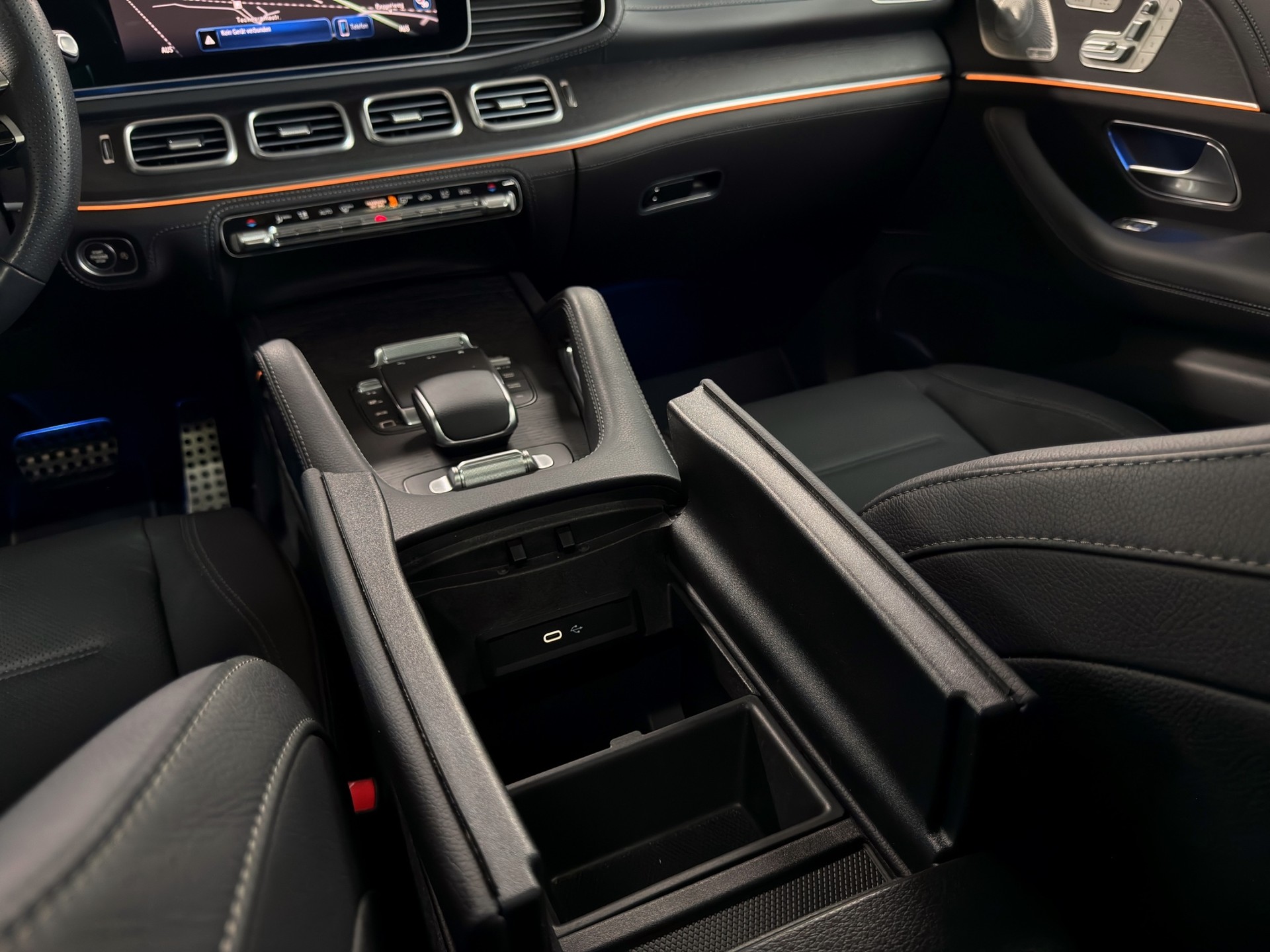 MERCEDES-BENZ GLE 450 4Matic 9G-Tronic-image-23