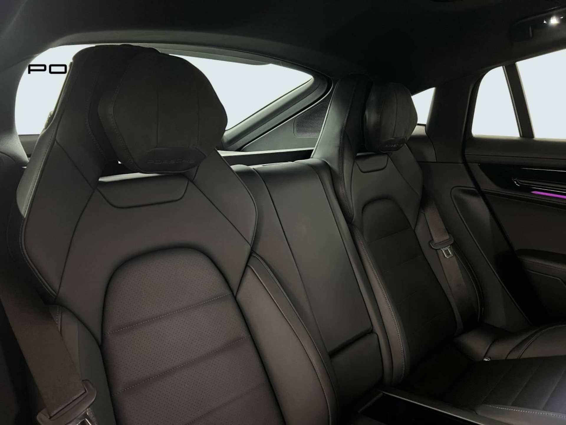 PORSCHE Panamera 4S E-Hybrid-image-23