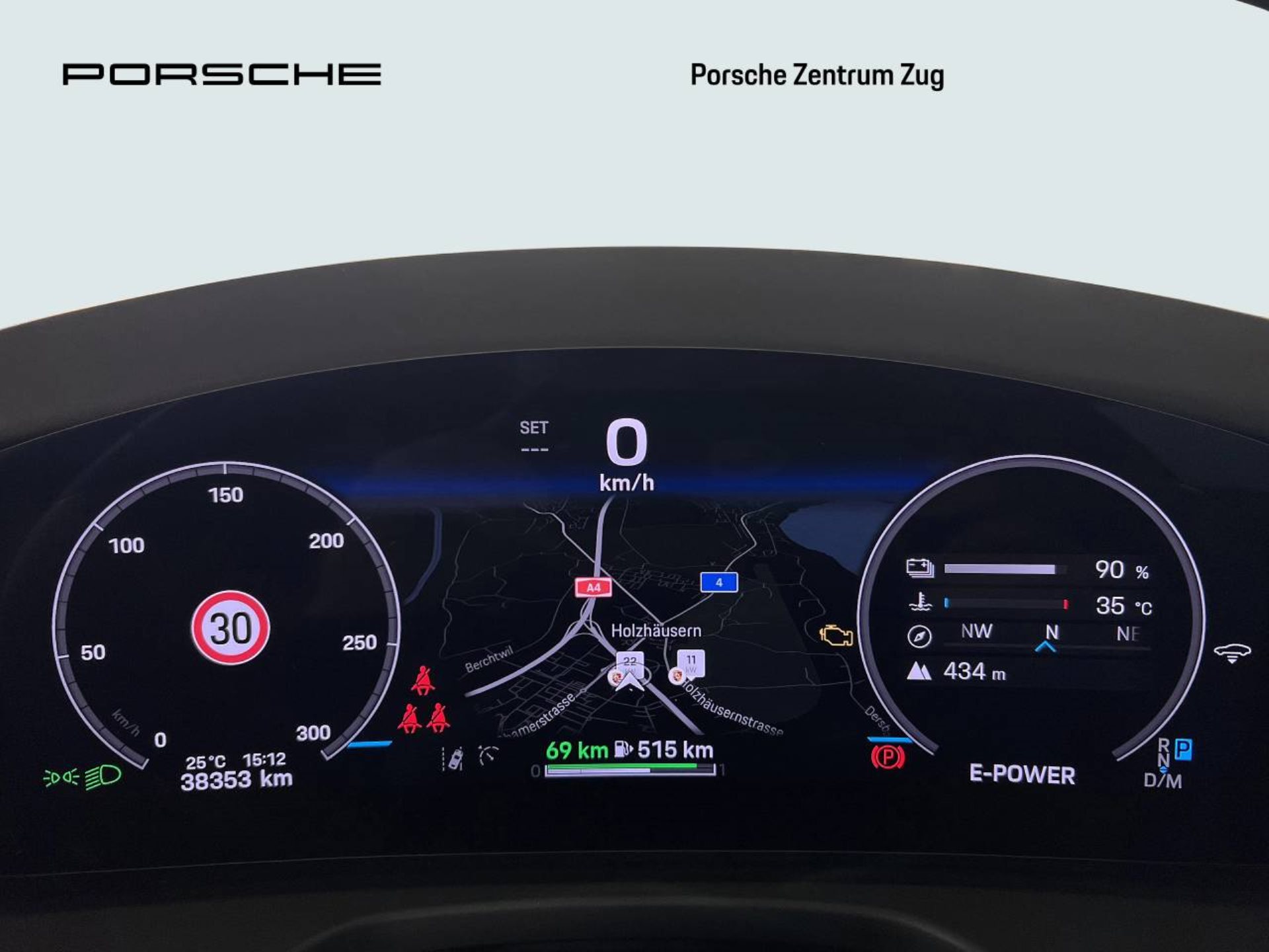 PORSCHE Panamera 4S E-Hybrid-image-25