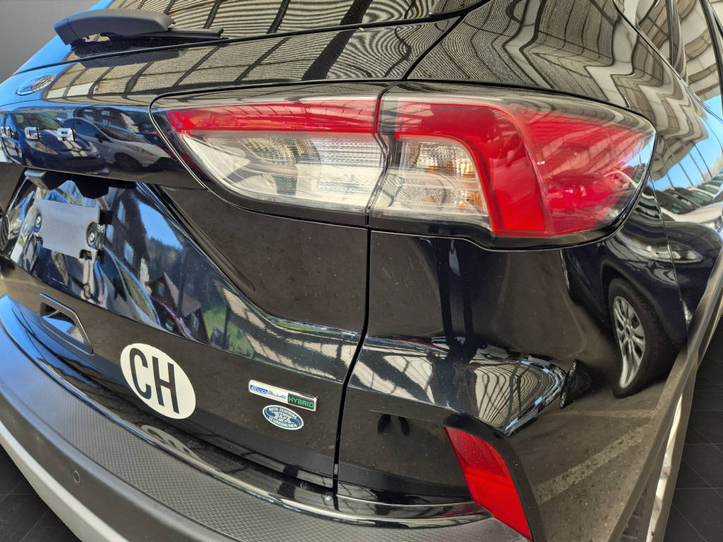FORD Kuga 2.0 EcoBlue Hybrid Titanium-image-13