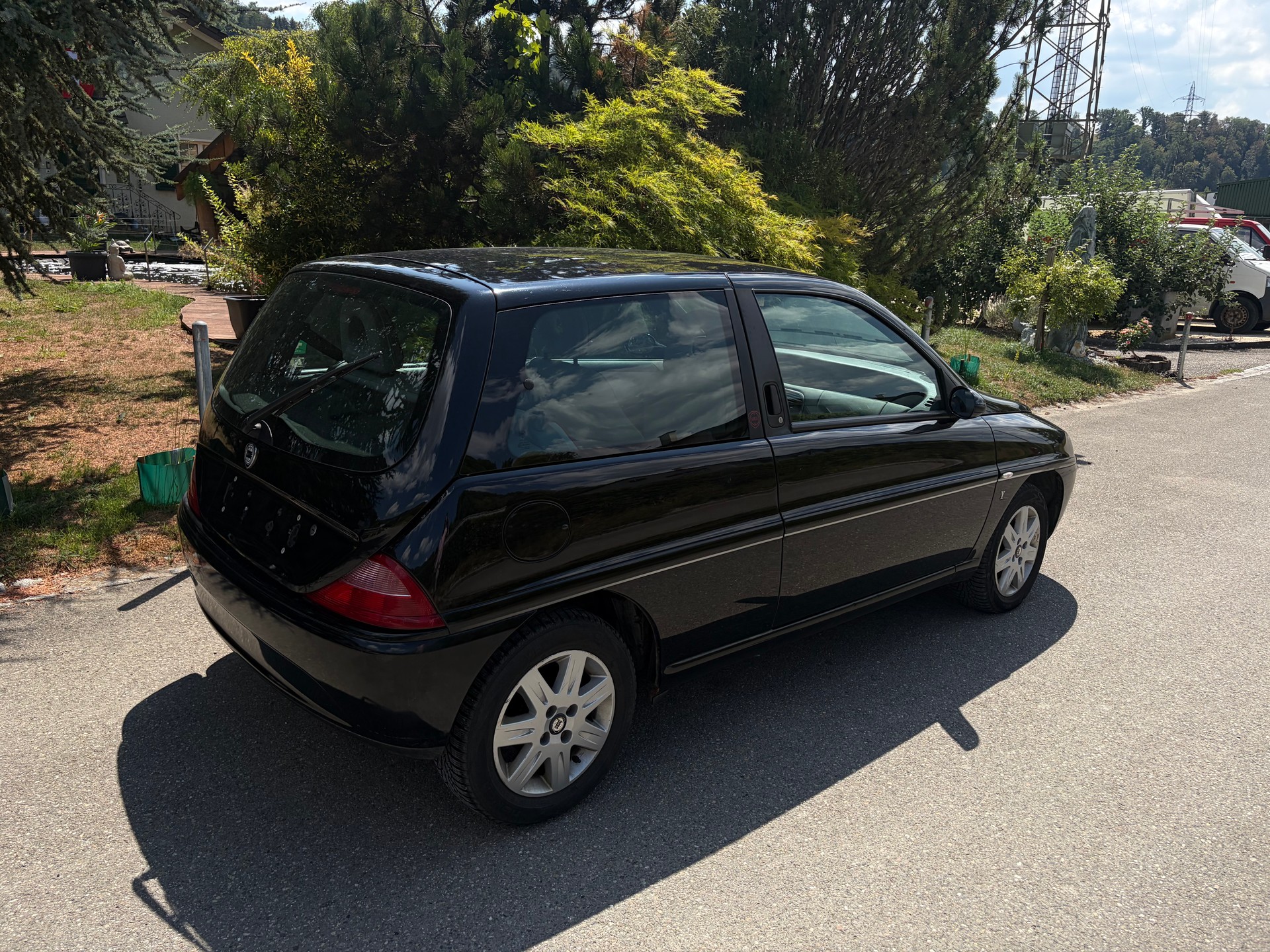 LANCIA Y 1.2 16V Elefantino rosso-image-9