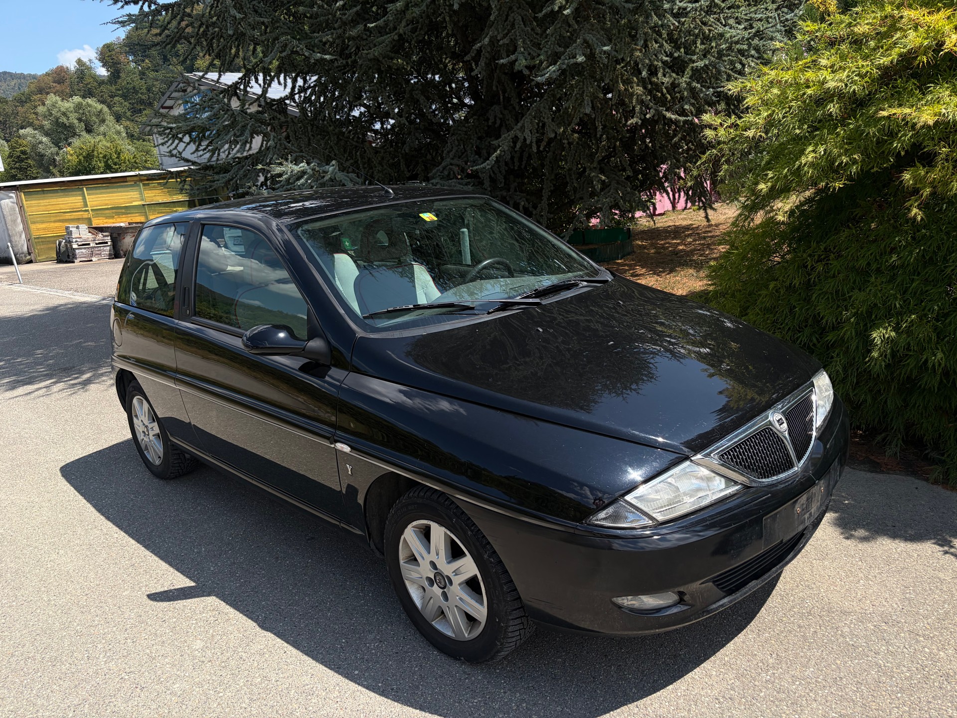 LANCIA Y 1.2 16V Elefantino rosso-image-5