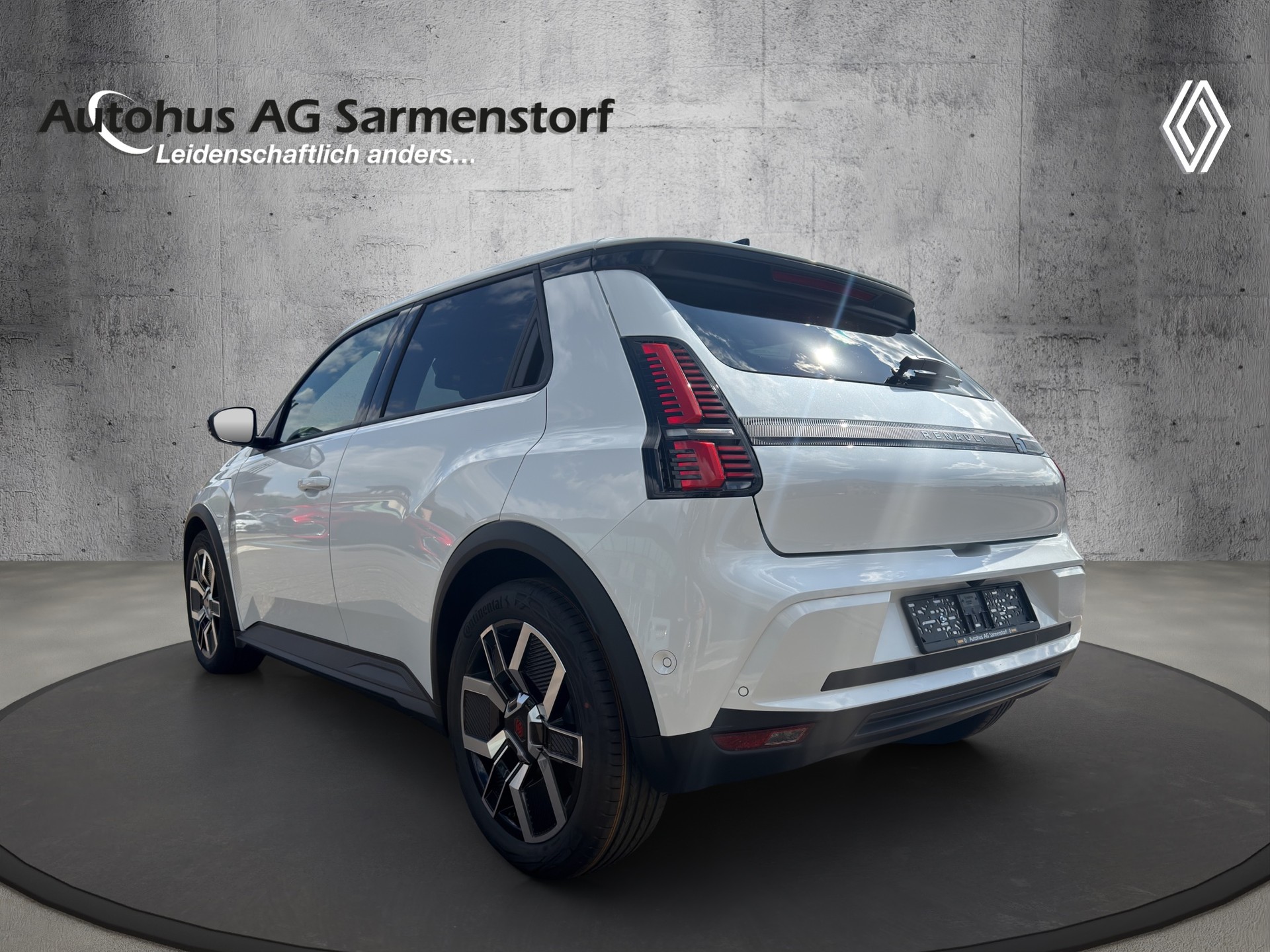 RENAULT R5 E-Tech Comfort Range 52 kWh Techno-image-3