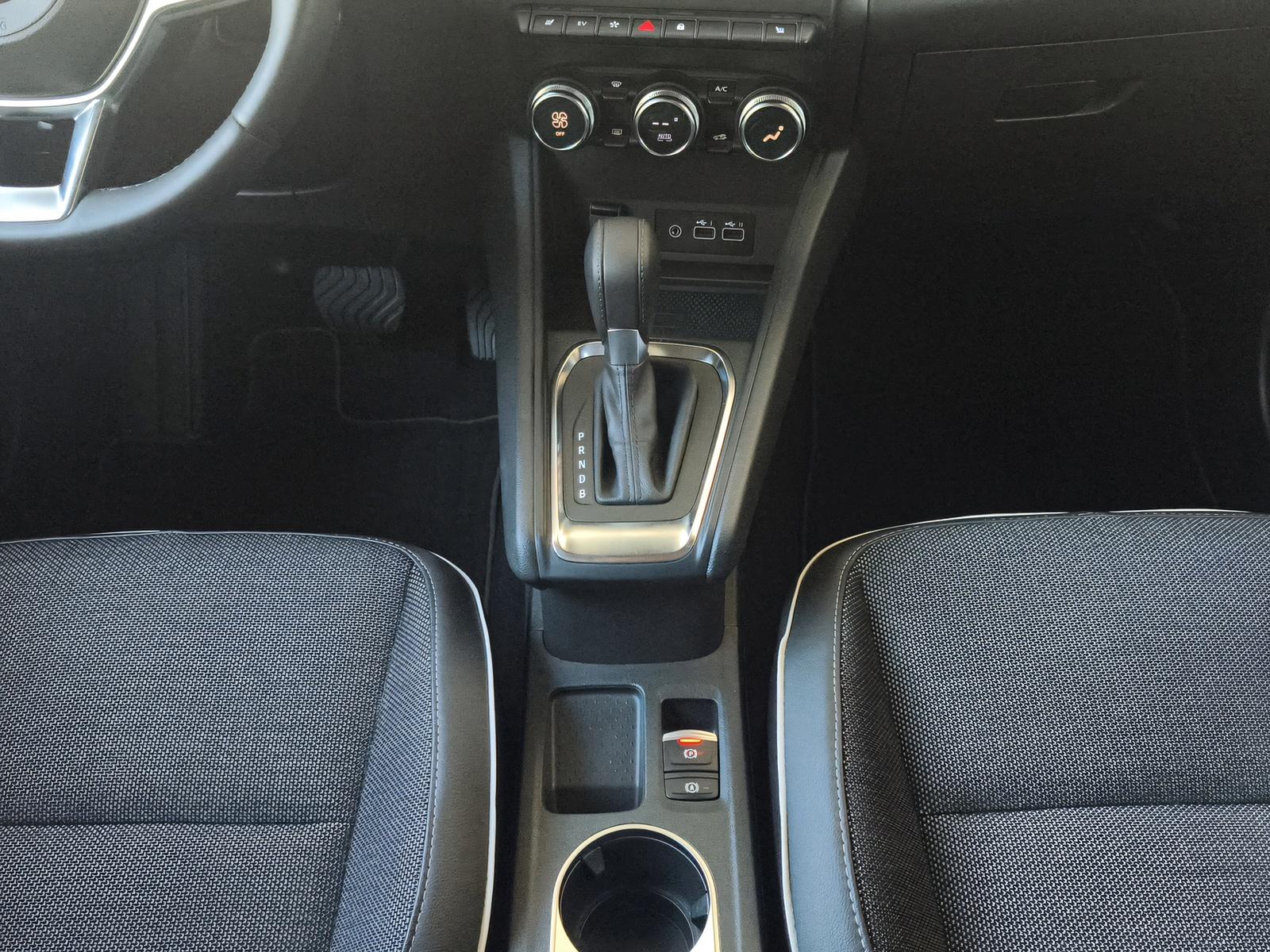 MITSUBISHI ASX 1.6 HEV Intense-image-12
