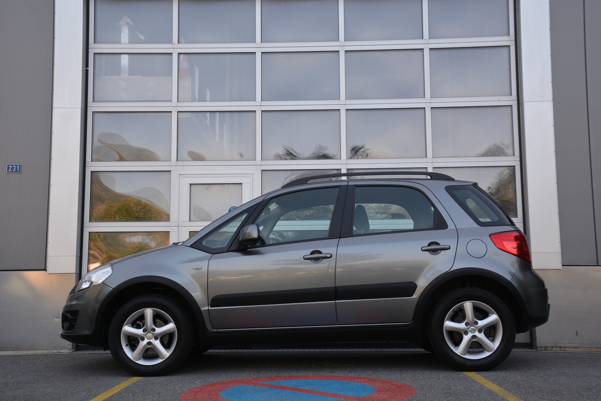 SUZUKI SX4 1.6 16V Compact Top 4WD-image-3