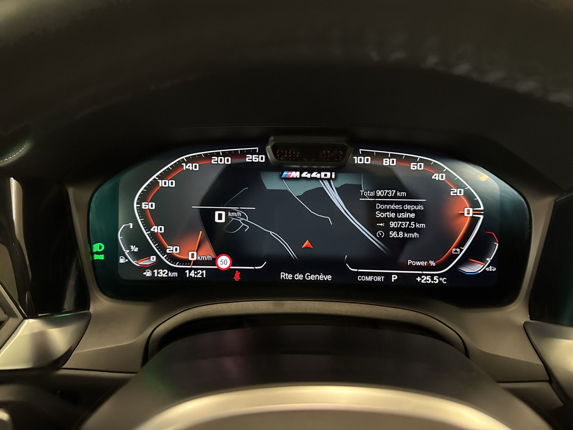 BMW M440i xDrive 48V Coupé Steptronic-image-13
