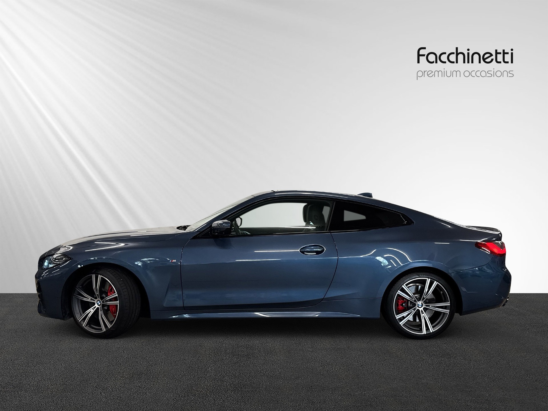 BMW M440i xDrive 48V Coupé Steptronic-image-1