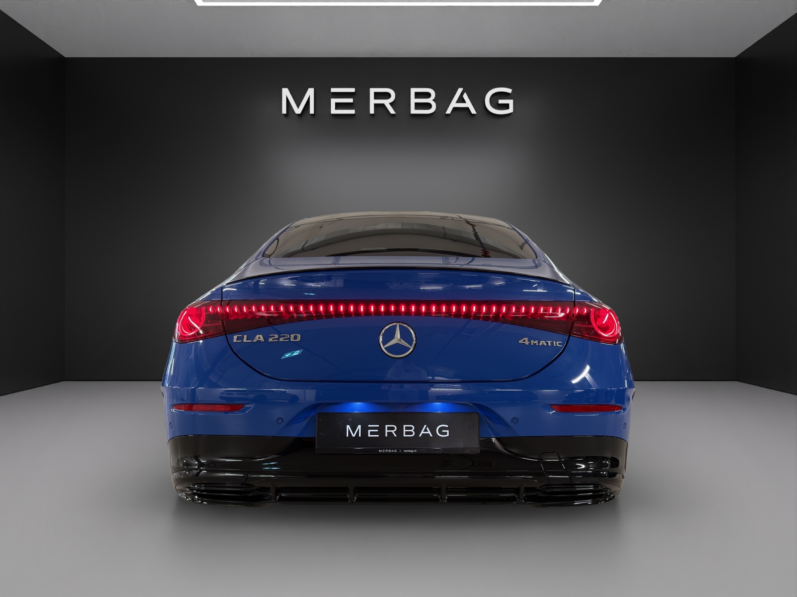 MERCEDES-BENZ CLA 220 8G-DCT 4Matic-image-5