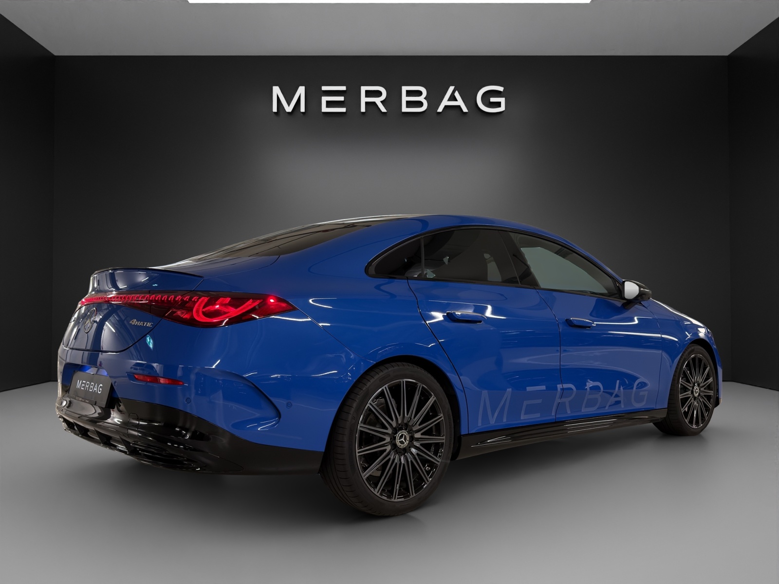 MERCEDES-BENZ CLA 220 8G-DCT 4Matic-image-6