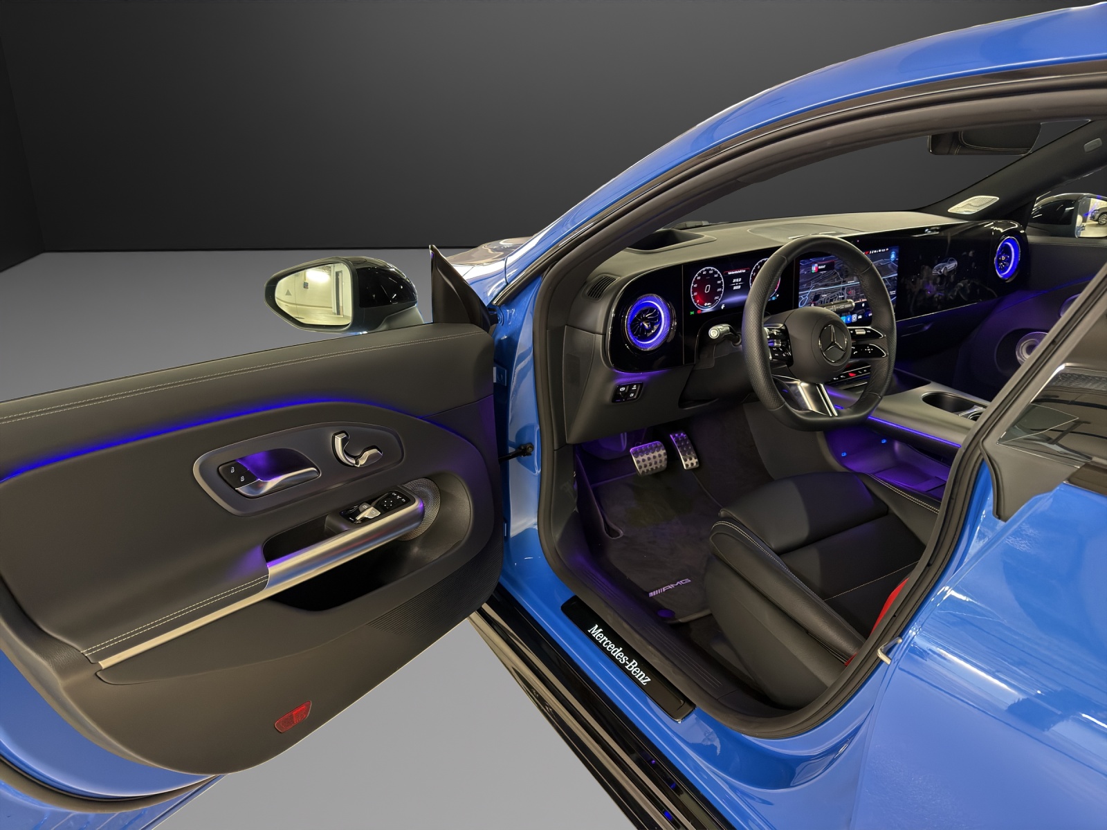MERCEDES-BENZ CLA 220 8G-DCT 4Matic-image-11