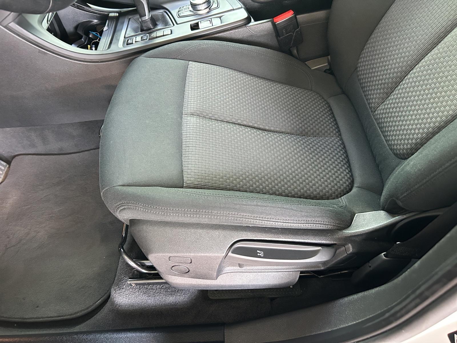 BMW X1 18d xDrive-image-7