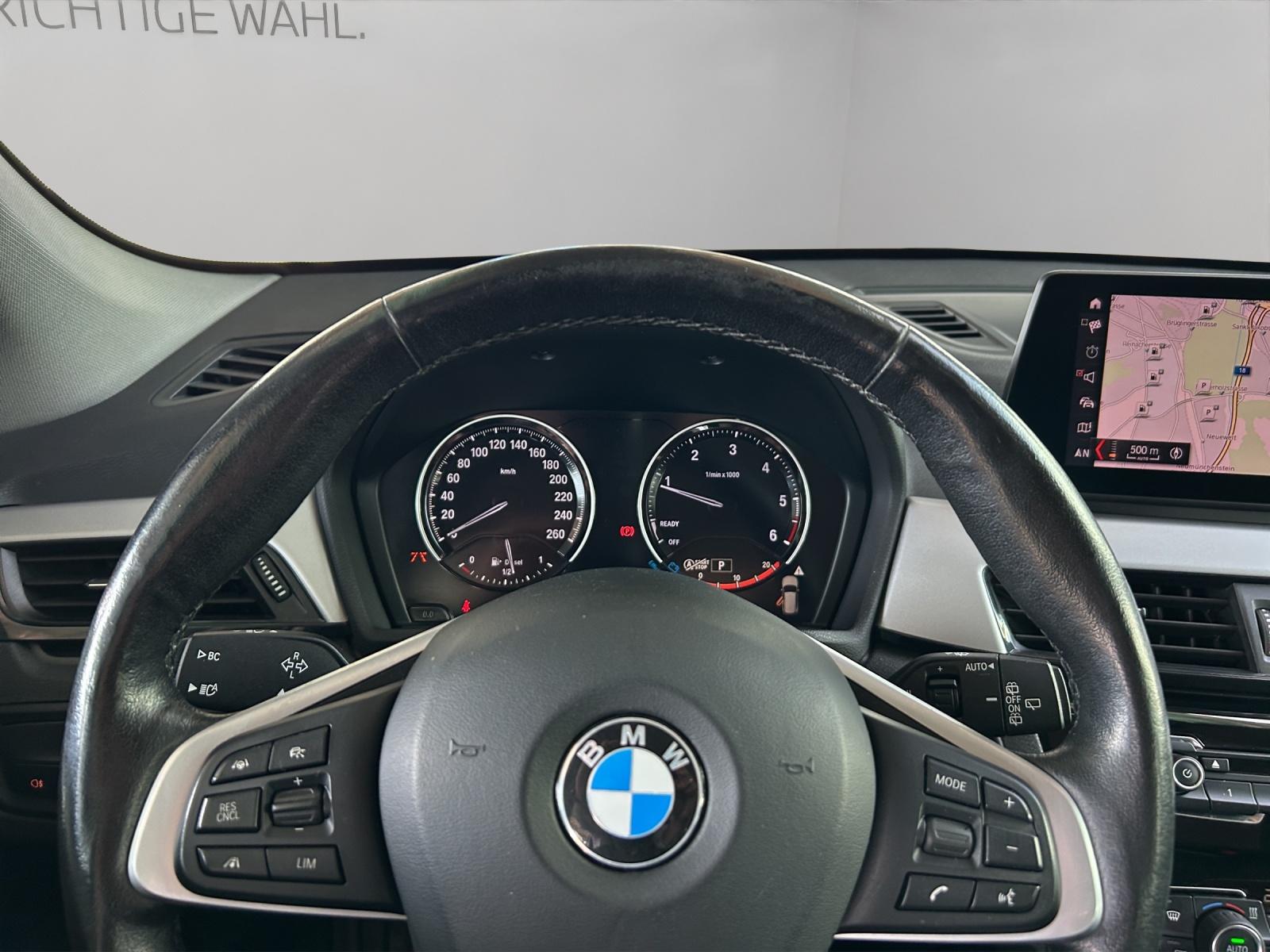 BMW X1 18d xDrive-image-11