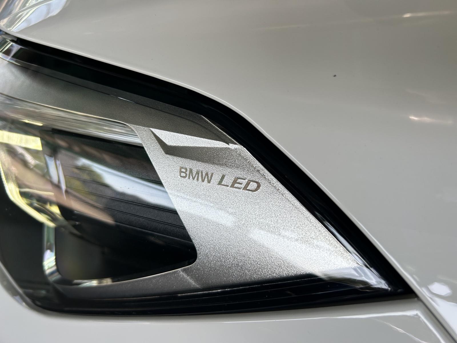 BMW X1 18d xDrive-image-26