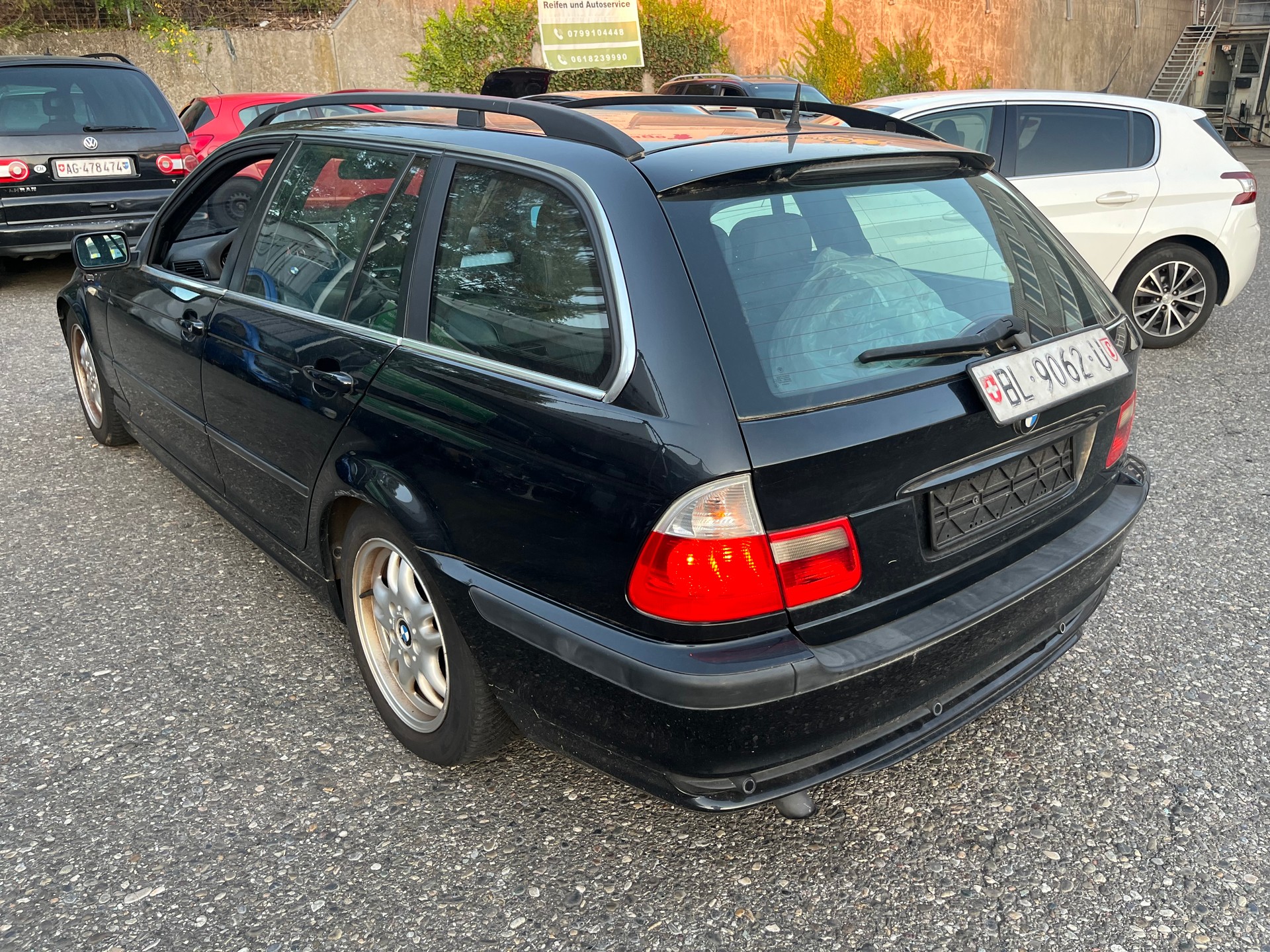 BMW 320d Touring-image-3