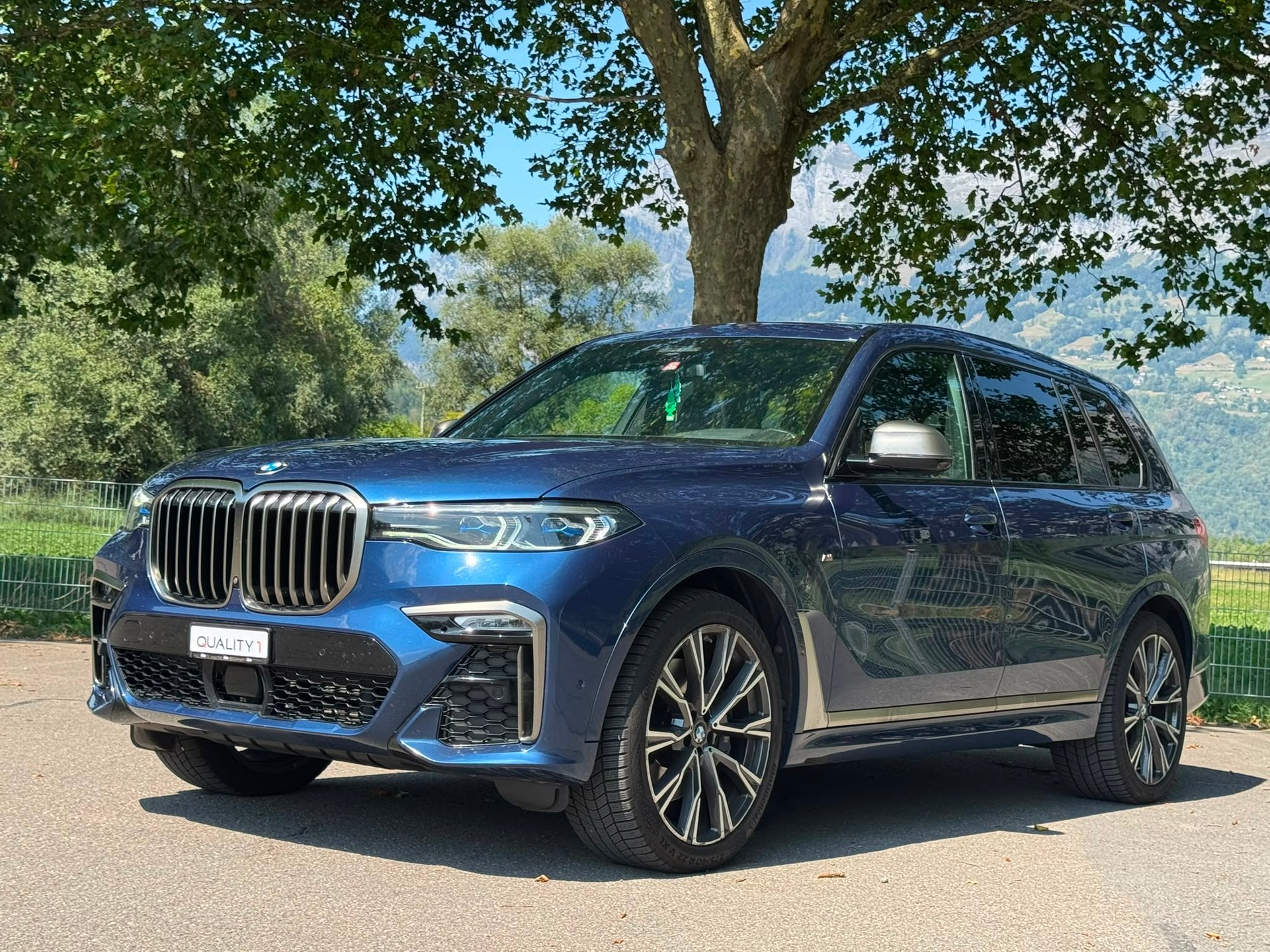 BMW X7 xDrive M50i Steptronic-image-1