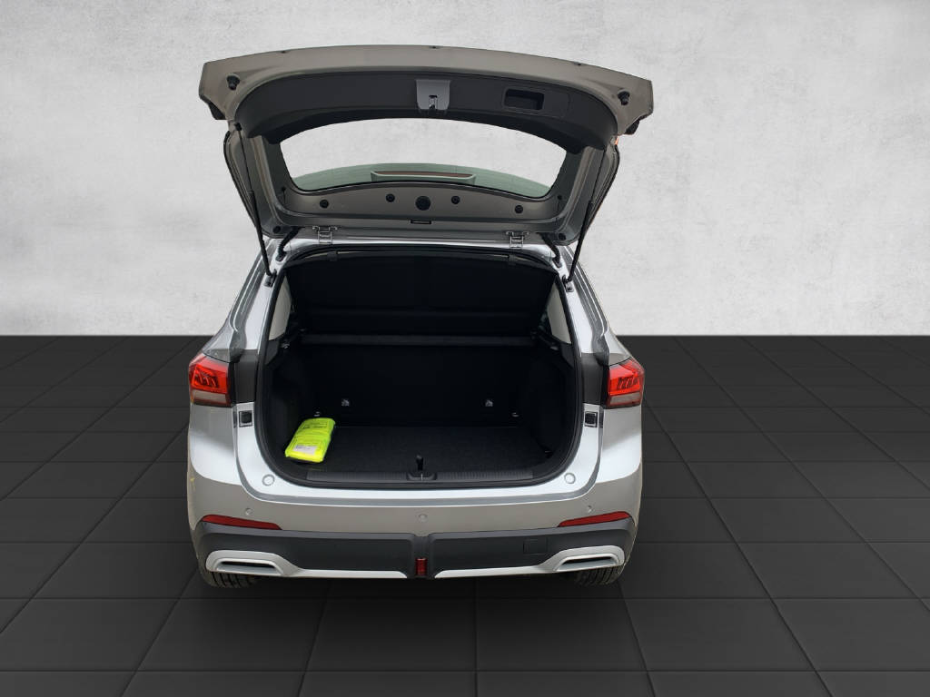 MG ZS 1.5 Hybrid+ Luxury-image-5
