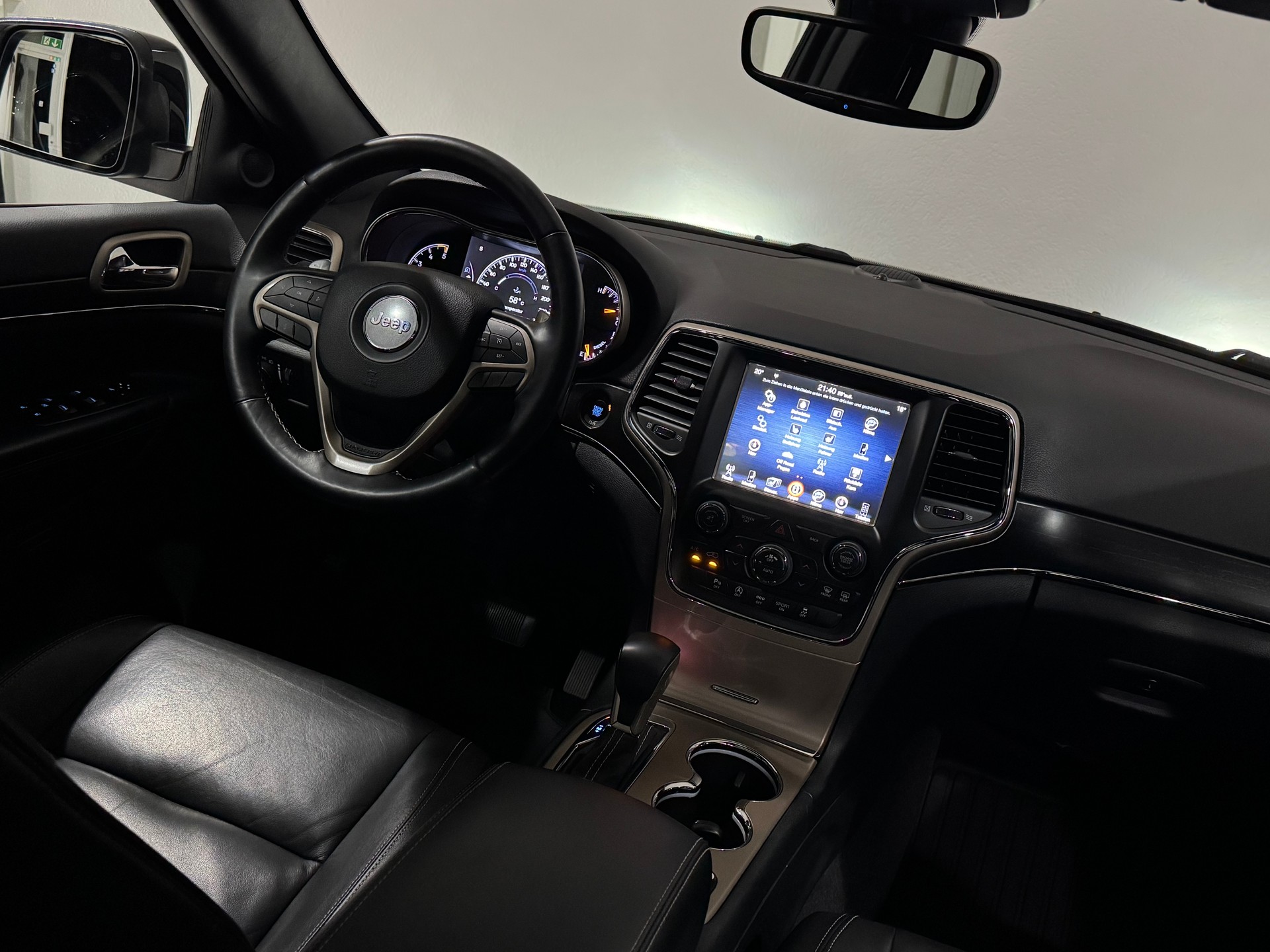 JEEP Grand Cherokee 3.0 CRD Limited Automatic | CH |-image-13