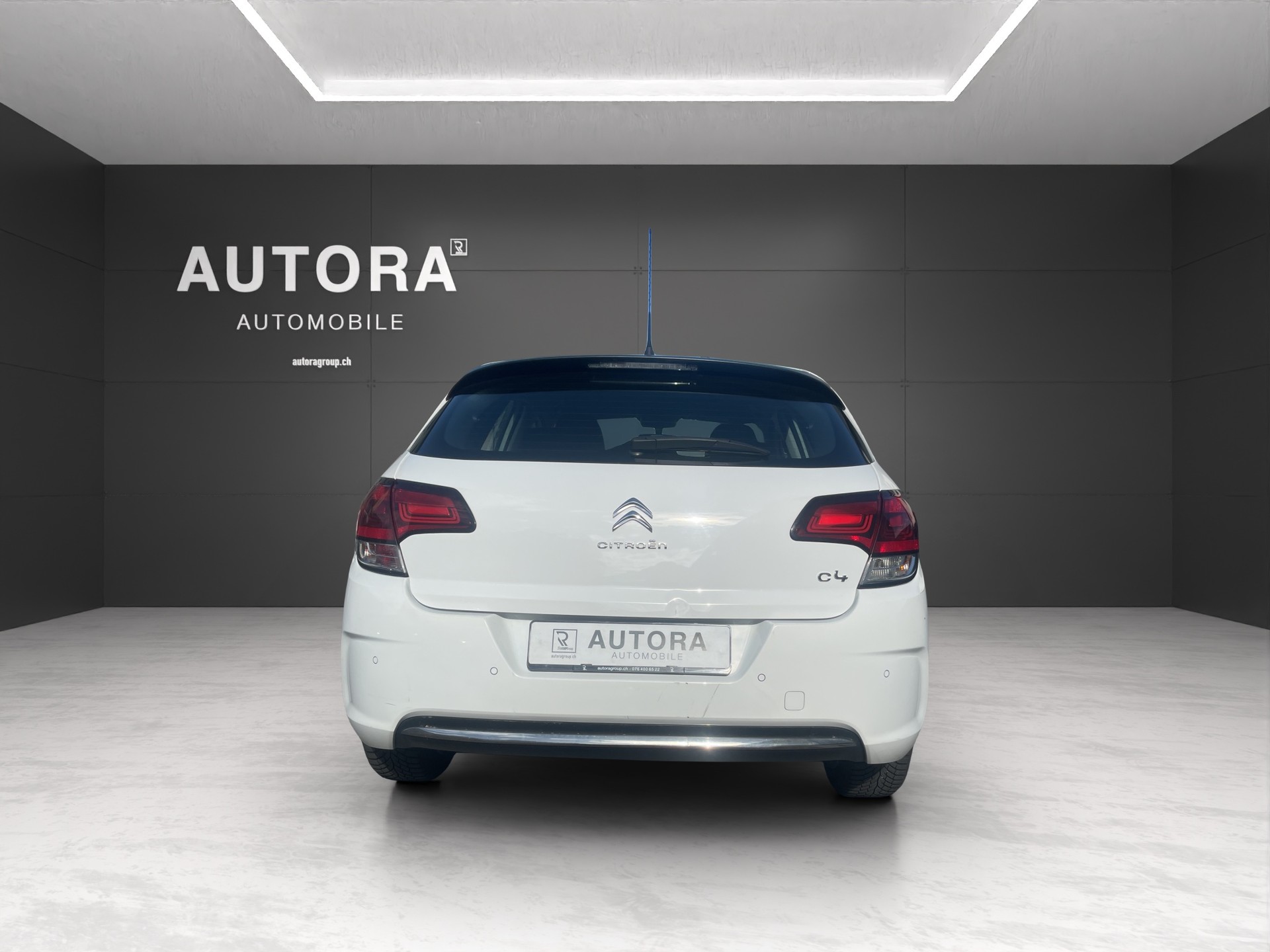 CITROEN C4 1.2 Pure Tech Feel-image-4