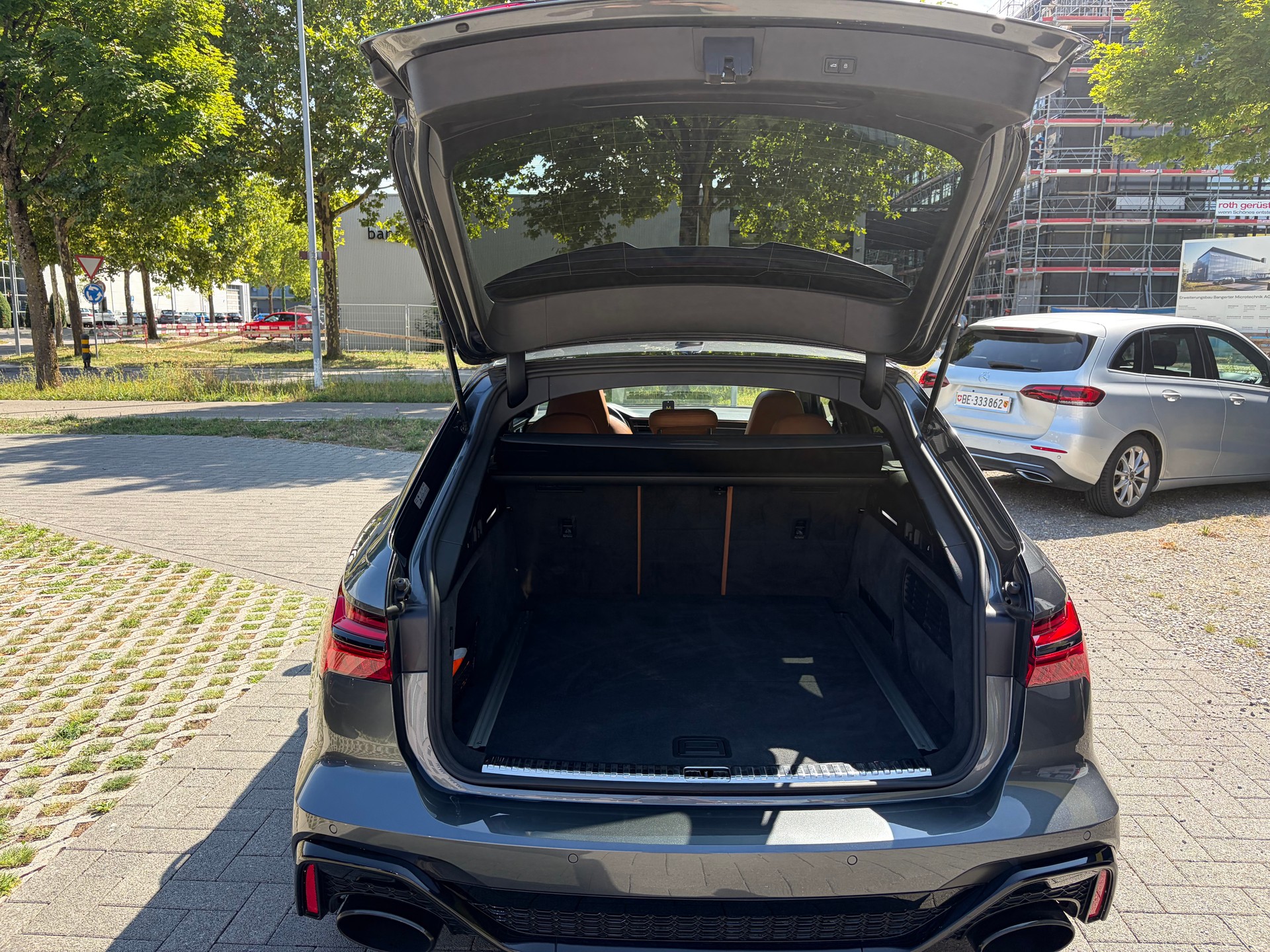 AUDI RS6 Avant 4.0 TFSI V8 quattro-image-13