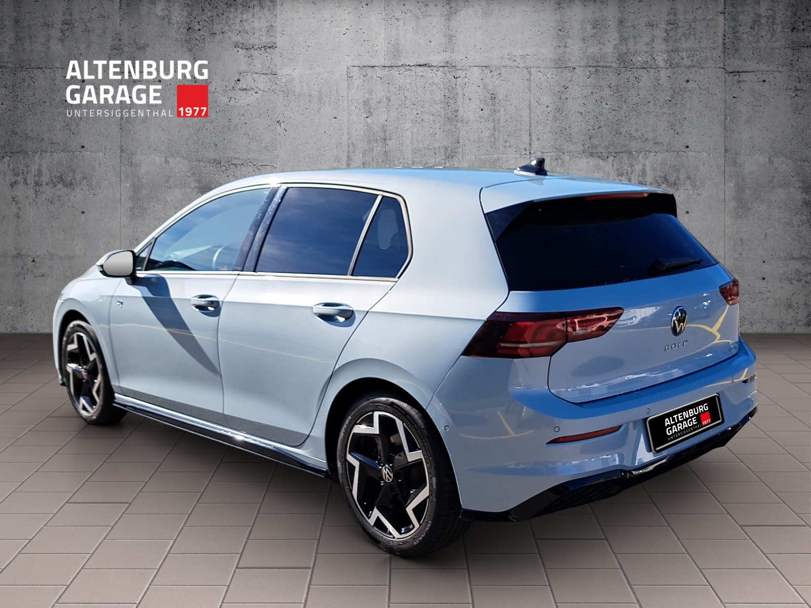 VW Golf 1.5 e TSI mHEV R-Line DSG-showroom-element-2