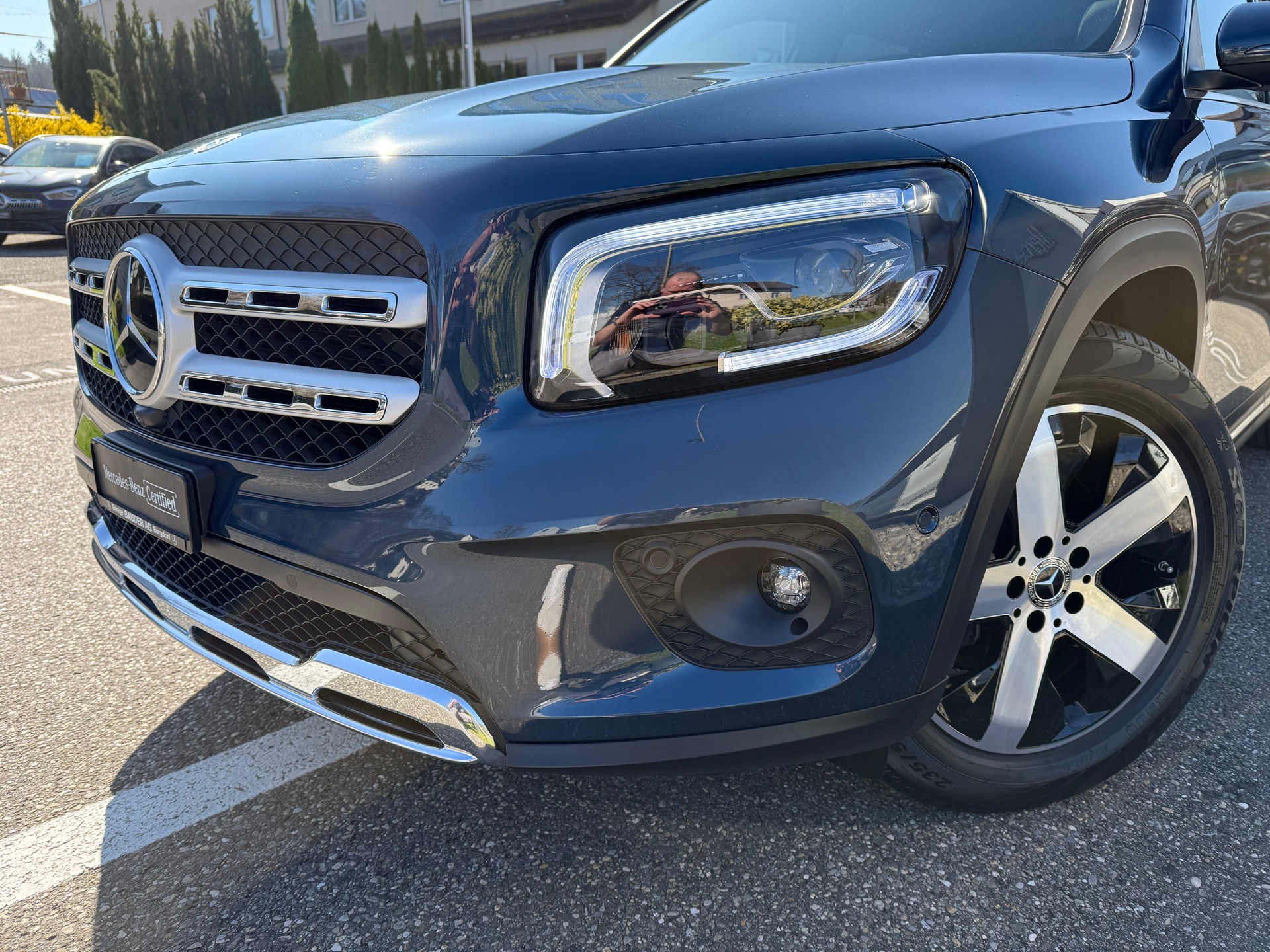 MERCEDES-BENZ GLB 200 Progressive 4matic-image-9