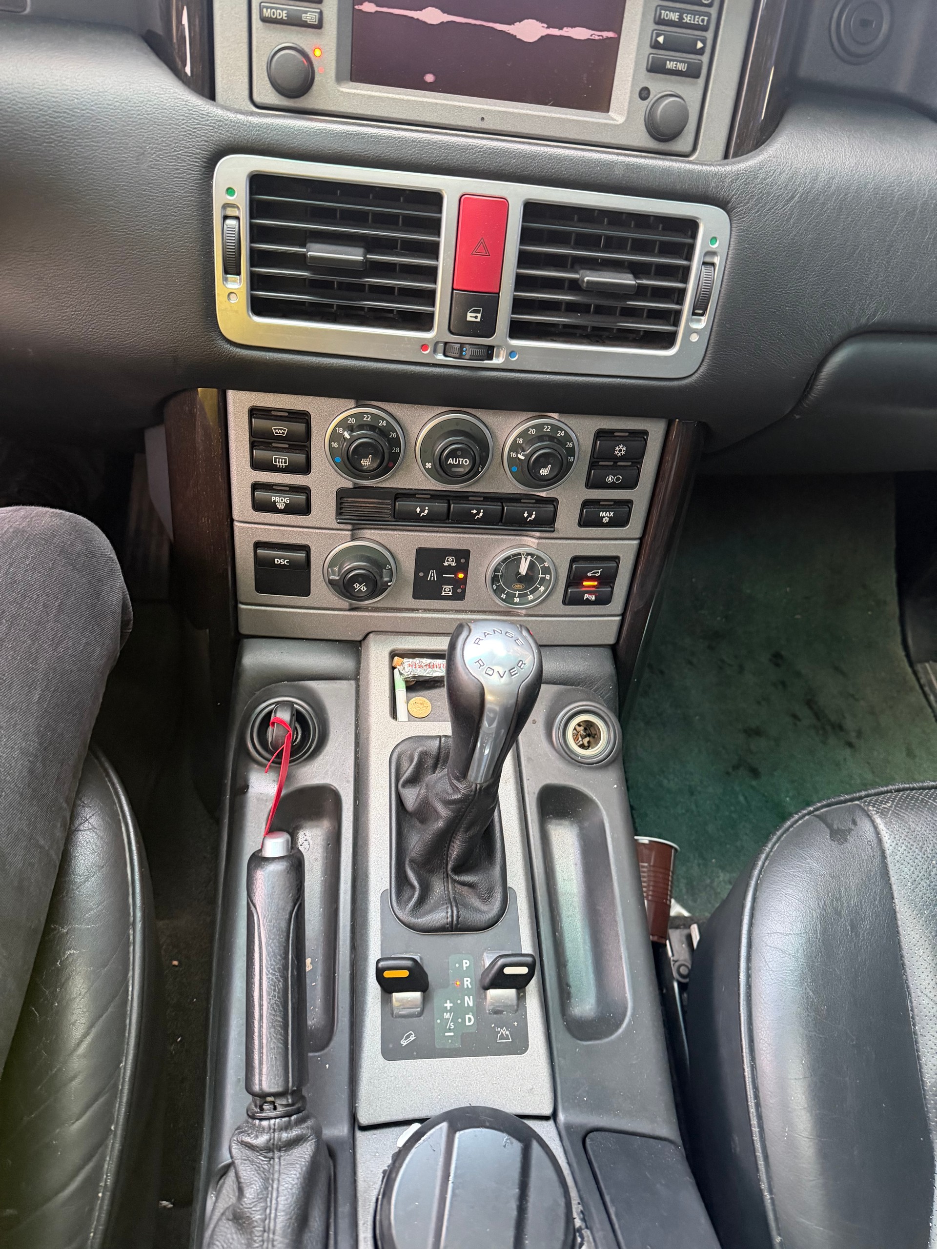 LAND ROVER Range Rover 4.4 V8 Vogue Automatic-image-14