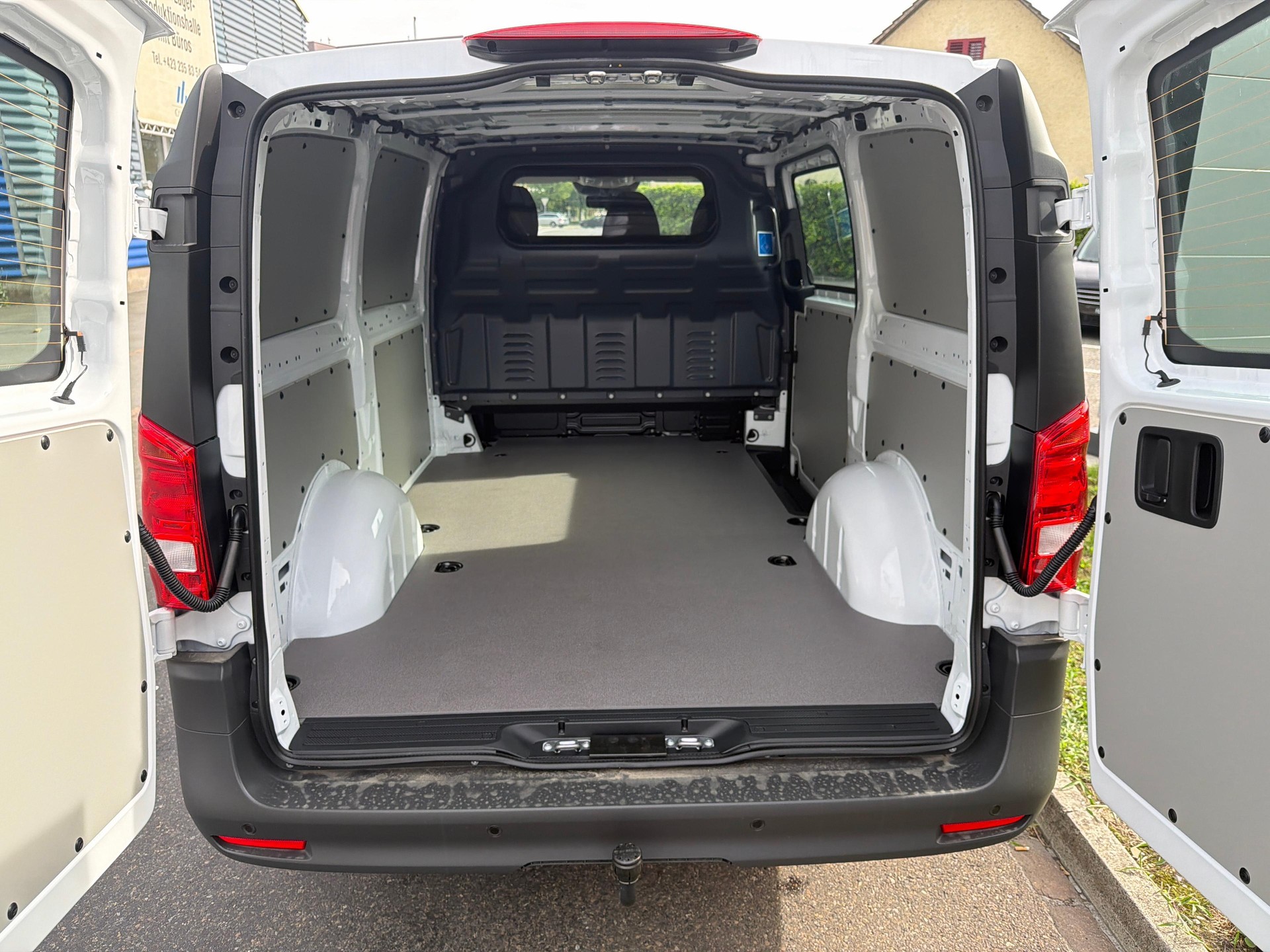 MERCEDES-BENZ Vito 114 CDI KA PRO L 4x4 WORKER-image-10