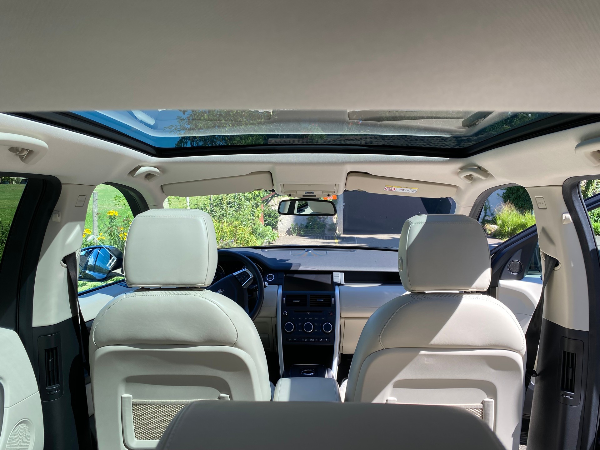 LAND ROVER 2.0 TD4 180 HSE Luxury-image-13