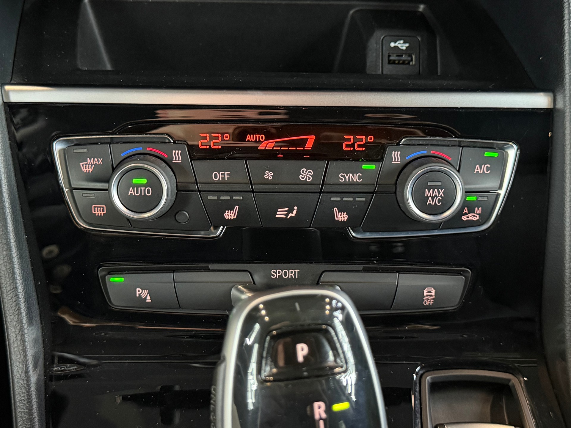BMW 220d xDrive Gran Tourer Steptronic-image-20