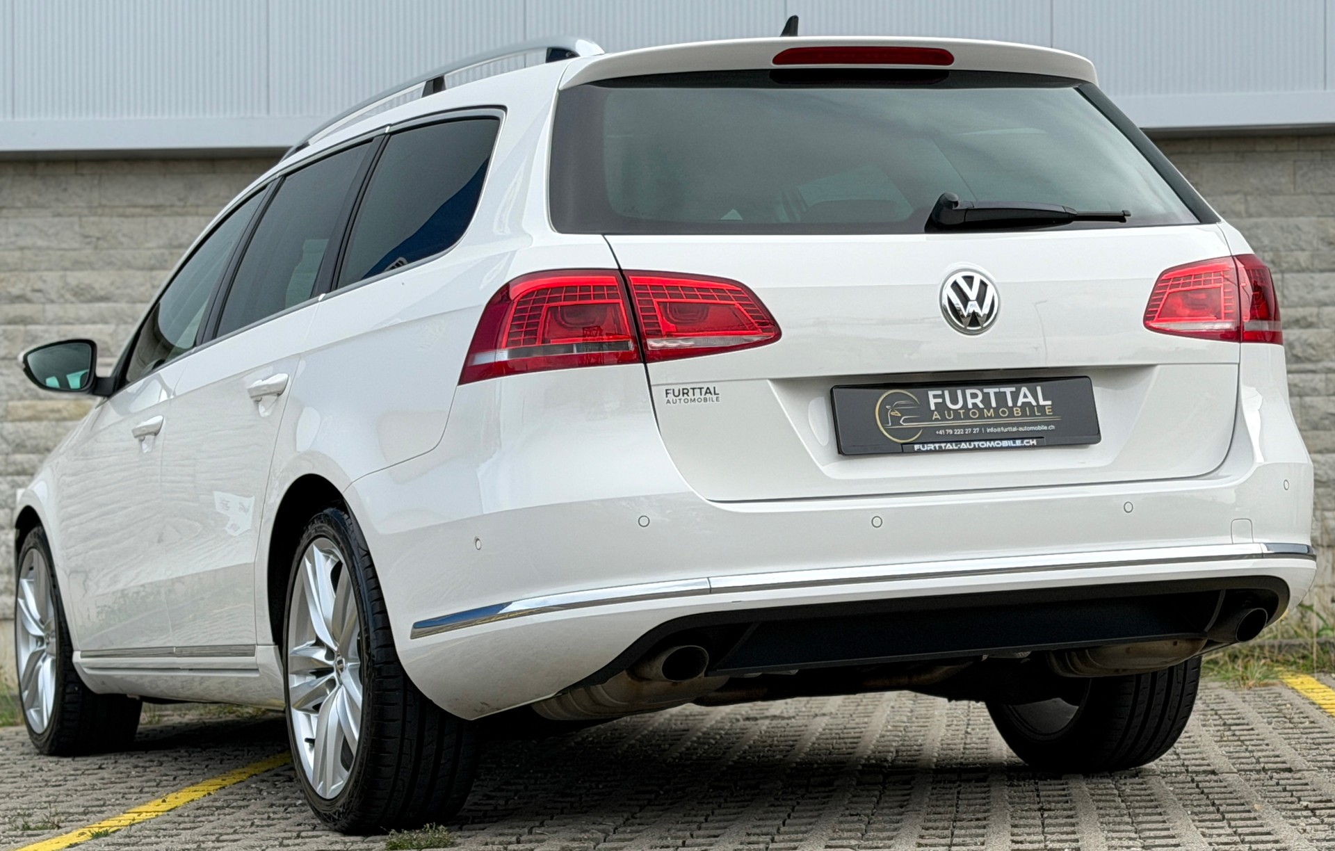VW Passat Variant 2.0 TDI BMT Highline 4MDSG-image-7
