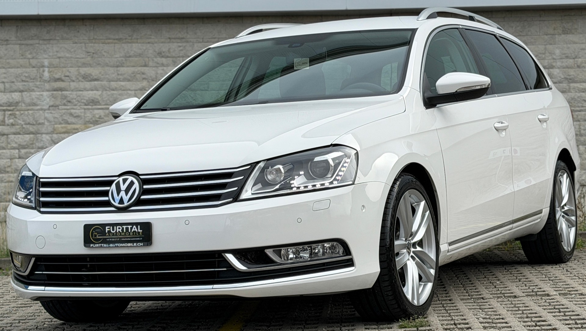 VW Passat Variant 2.0 TDI BMT Highline 4MDSG-image-4