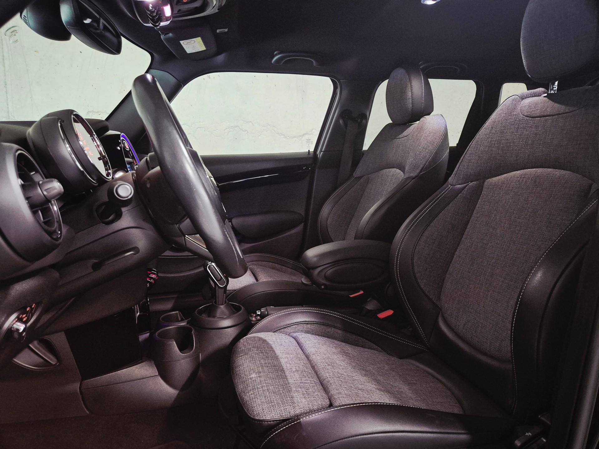 MINI Cooper Blackyard "Full Black" Steptronic DKG-image-8
