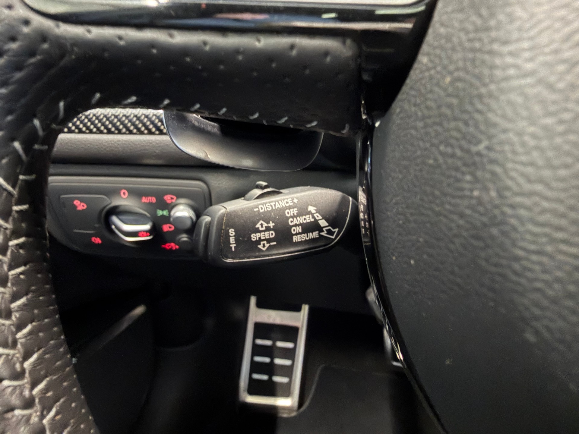 AUDI RS6 Avant 4.0 TFSI V8 performance quattro-image-14