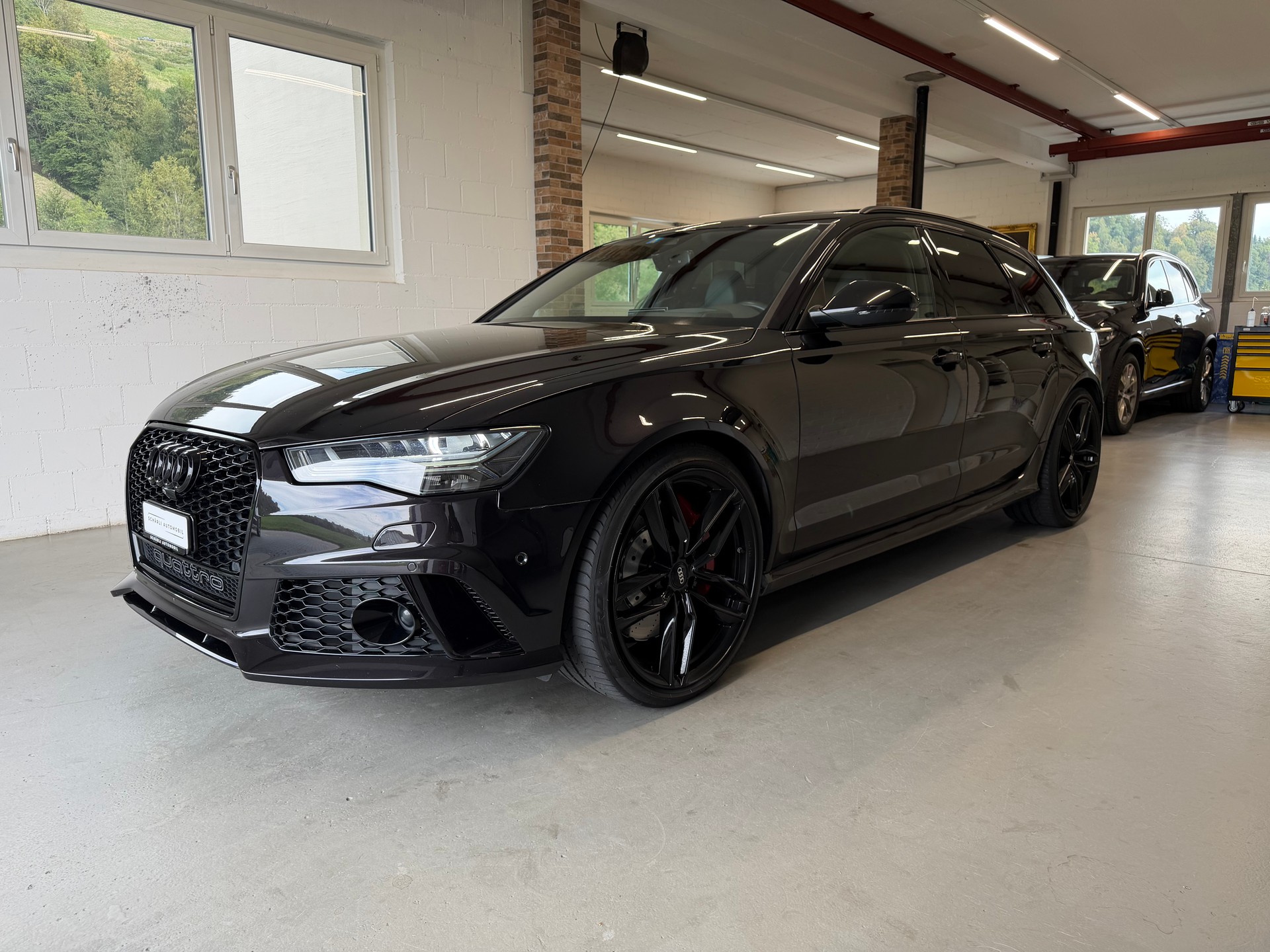 AUDI RS6 Avant 4.0 TFSI V8 performance quattro-image-0