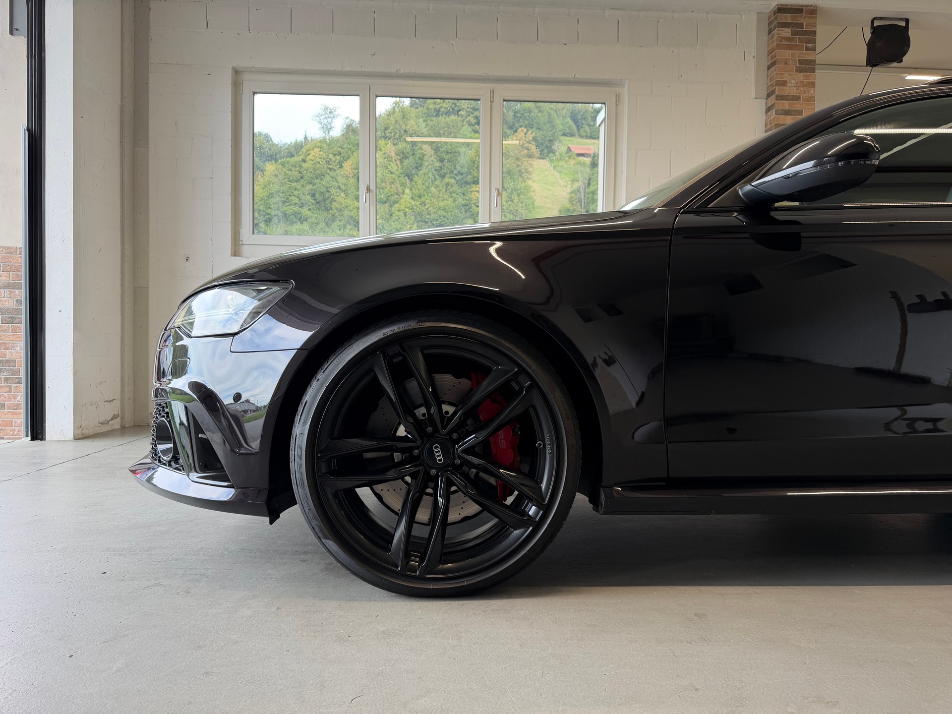 AUDI RS6 Avant 4.0 TFSI V8 performance quattro-image-2