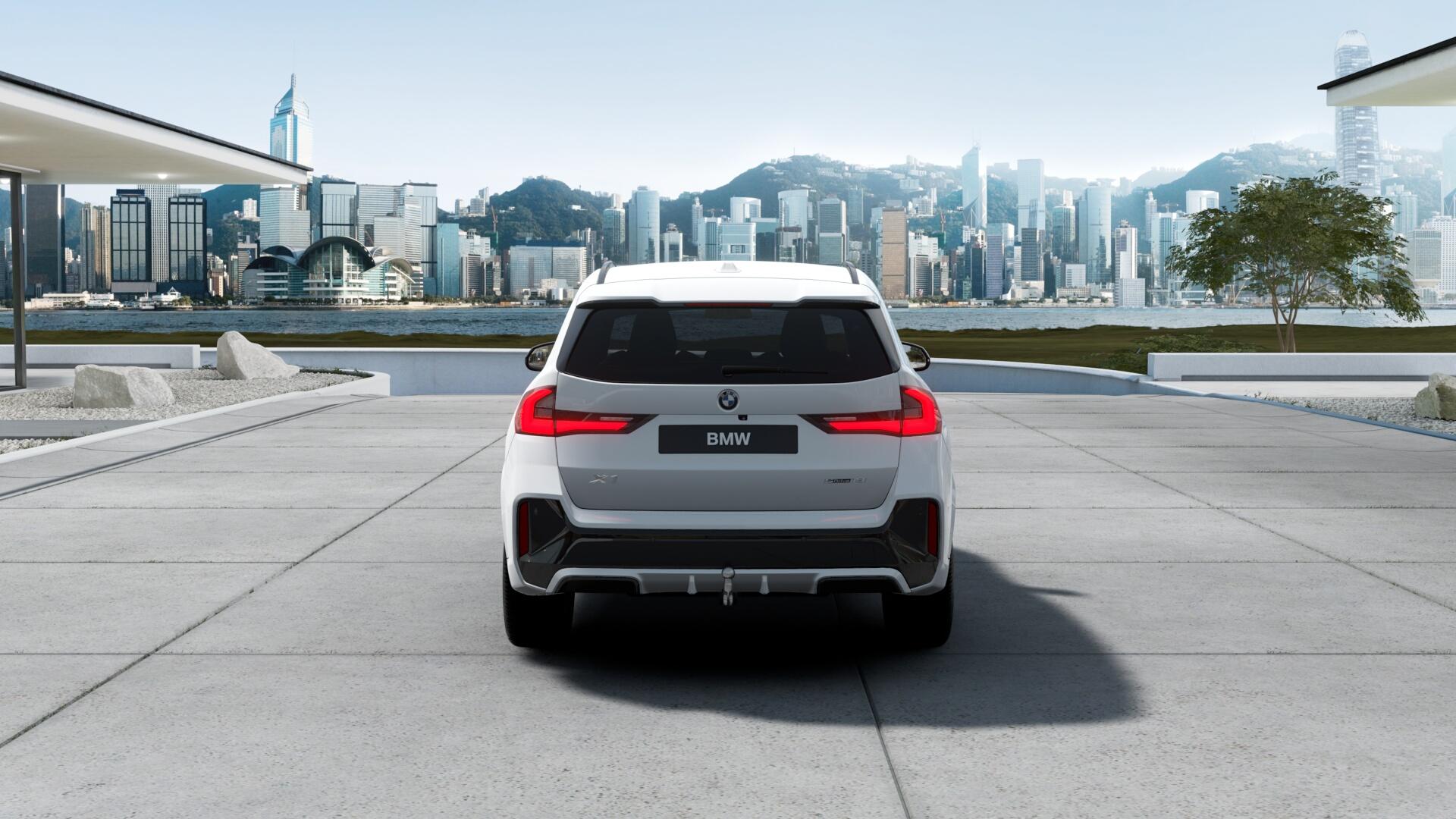 BMW X1 18i sDrive paddles-image-3